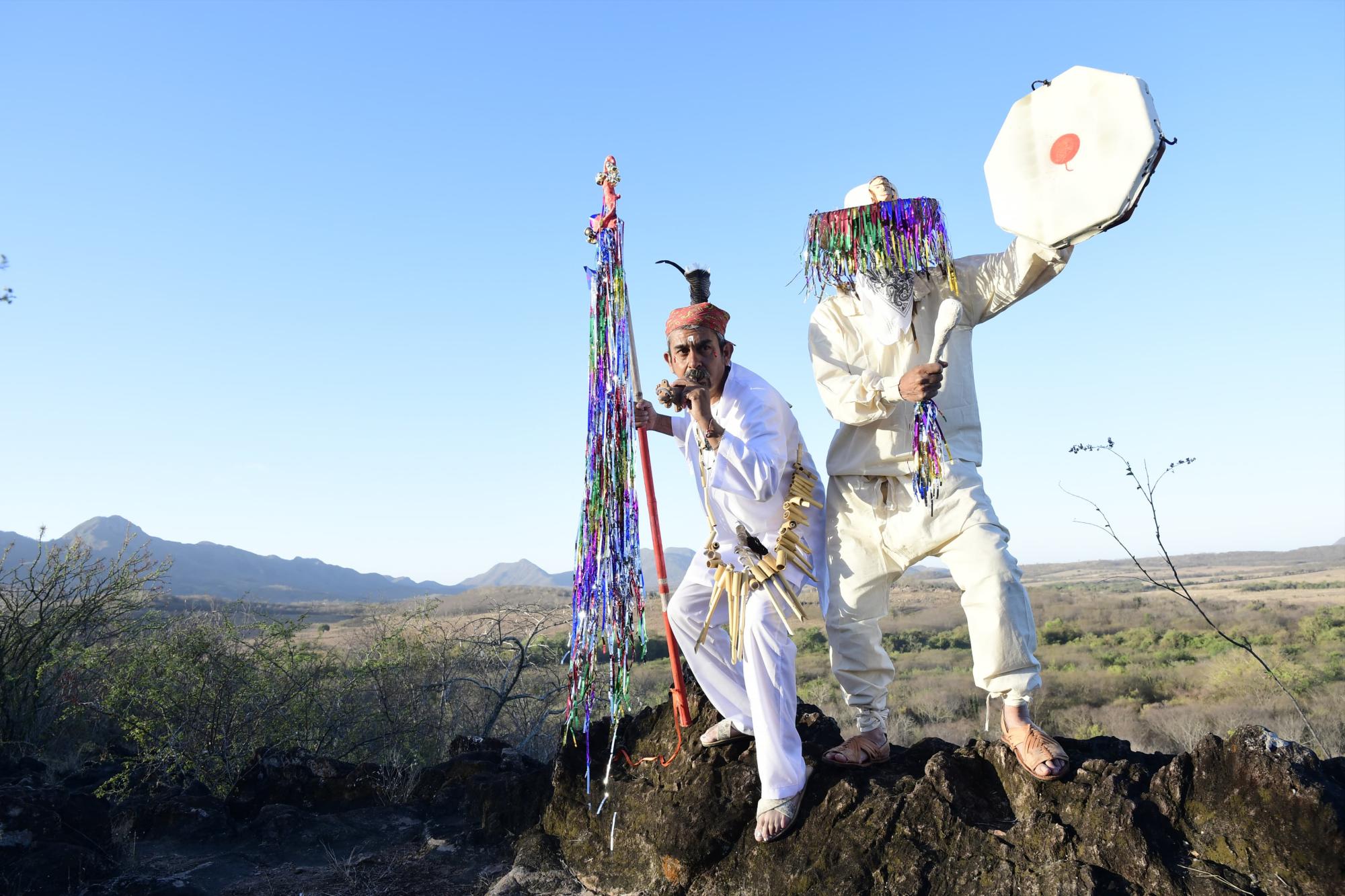 $!En el cerro de Los Chivos, en Tacuichamona, reciben el Equinoccio de Primavera