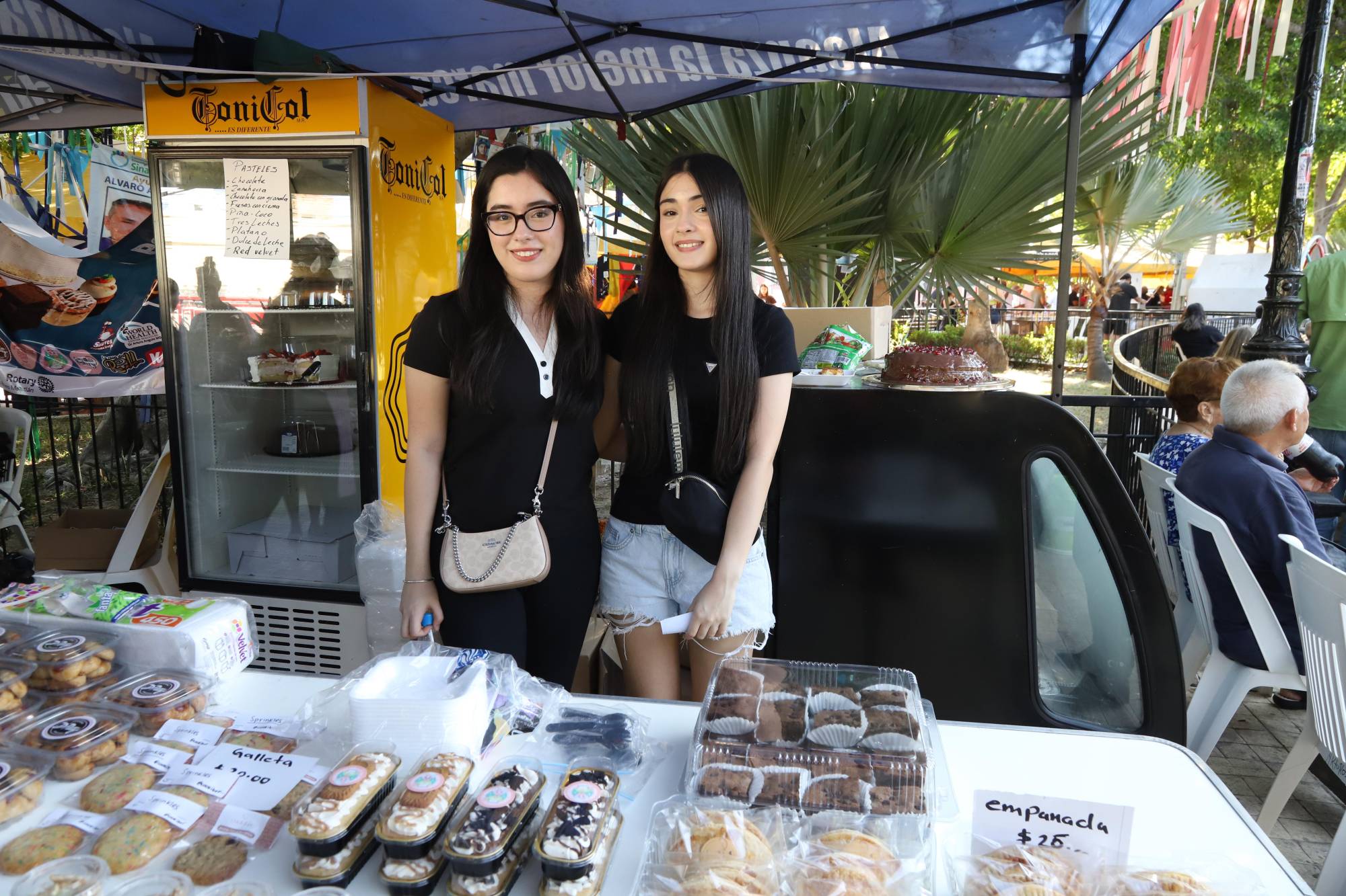 $!Nicole Angulo y Melina Angulo.