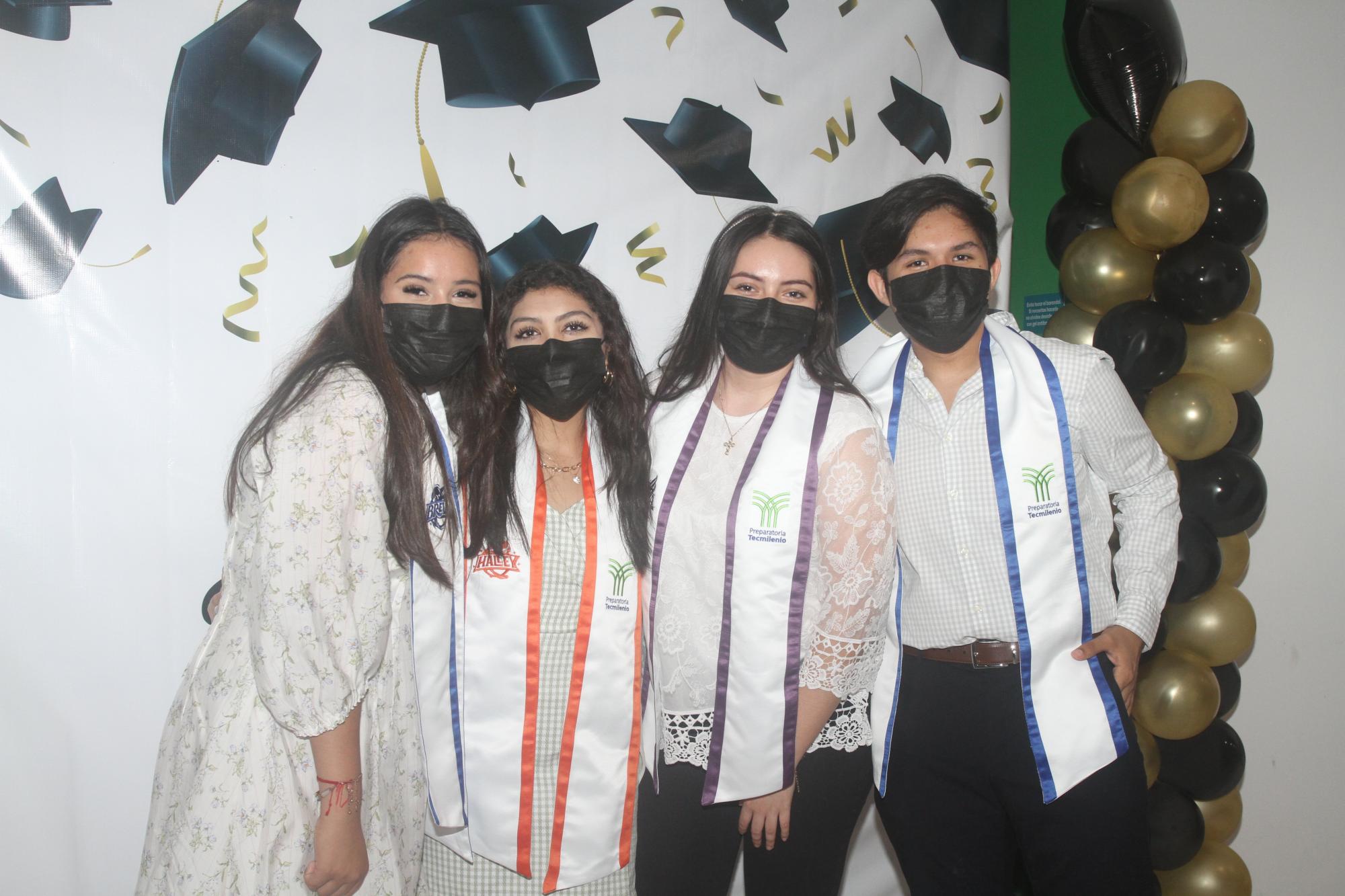 $!Paulina Dorantes, Kamila Ontiveros, Diana Bon y Ángel Navarro.