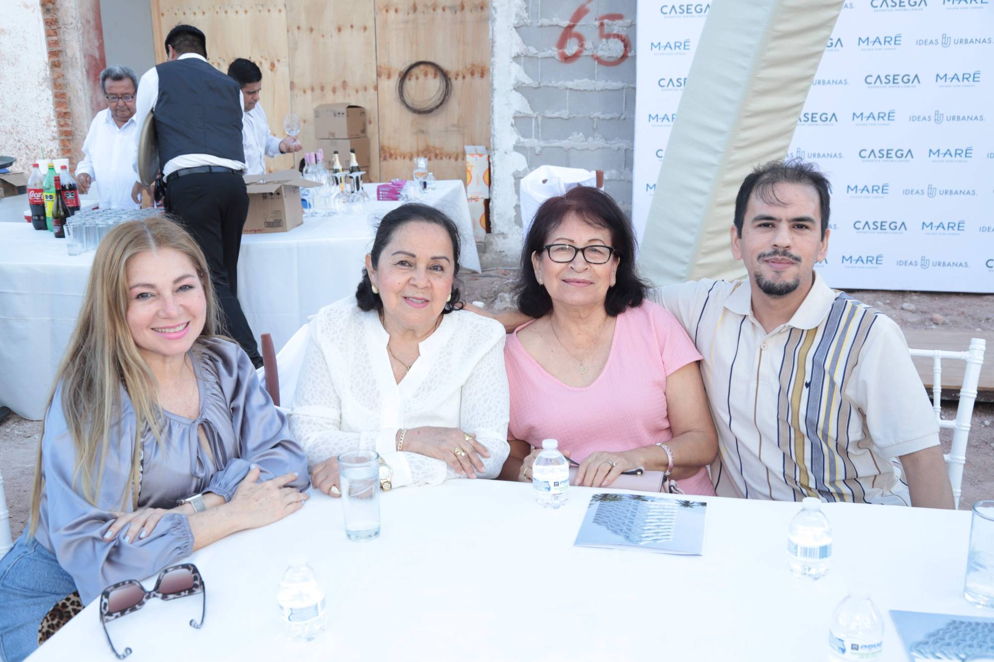 $!Verónica de Ávalos, Olga Ávalos, Elvia de Ávalos y Jorge Ávalos.