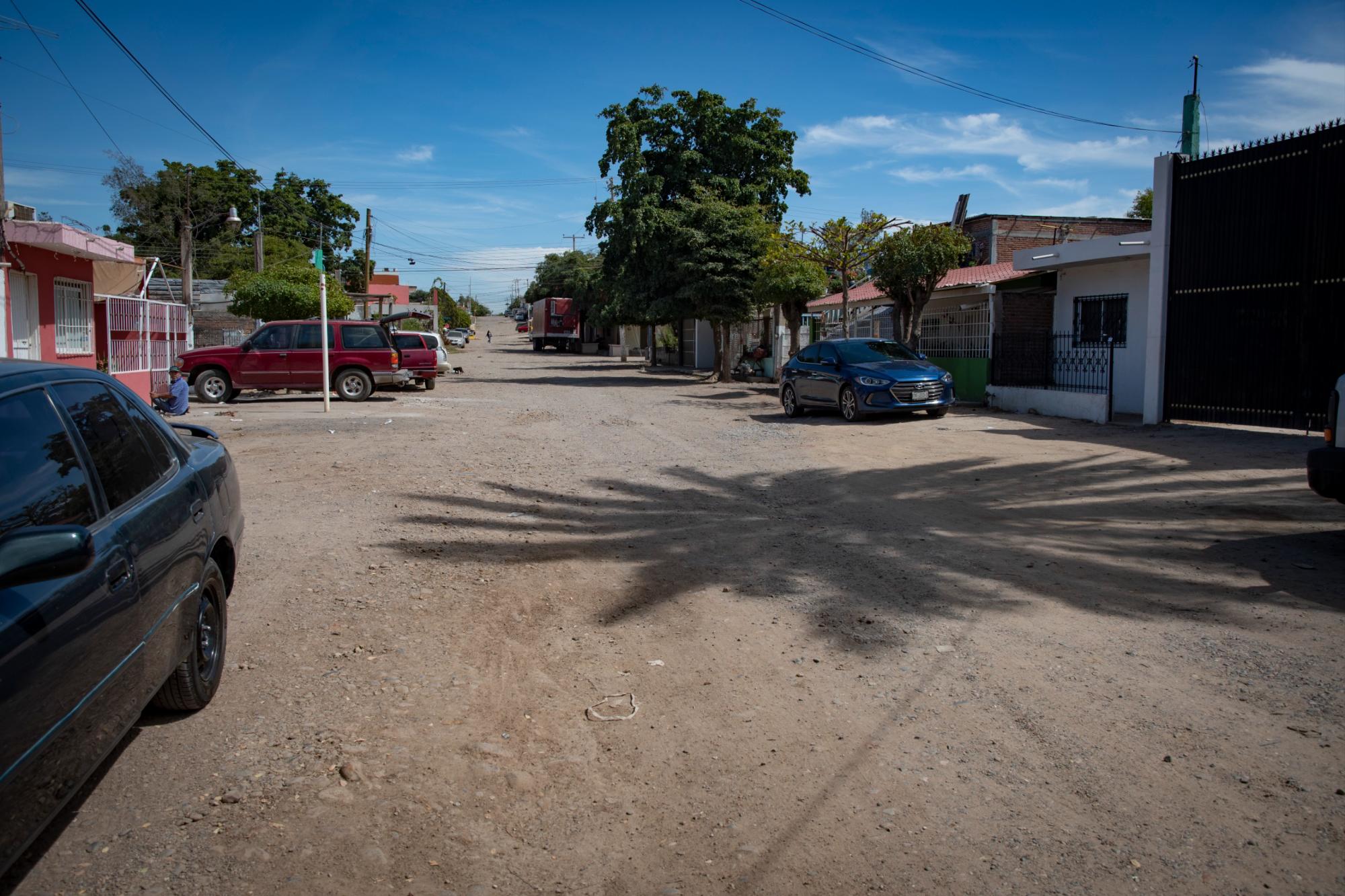 $!Pavimentará Ayuntamiento calles que no se atendían desde hace años en Culiacán