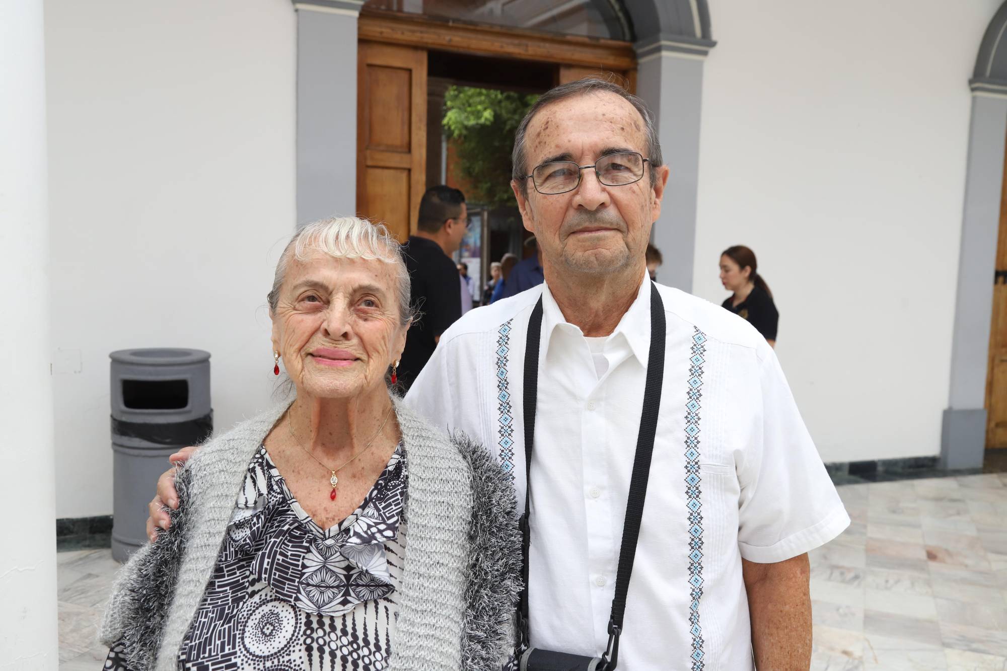 $!Martha de Toquero y Enrique Toquero.