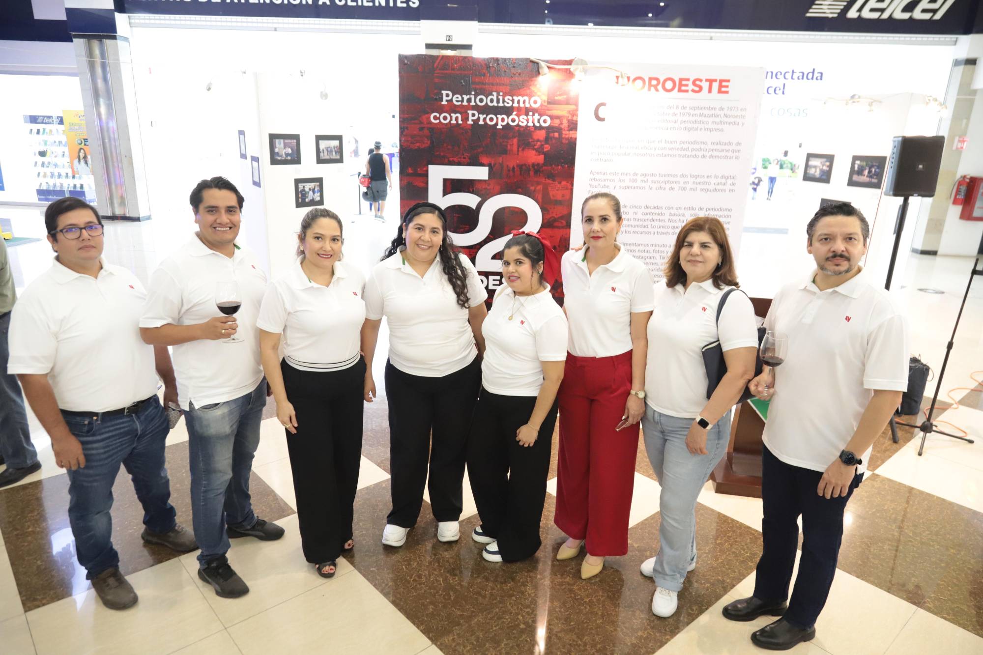 $!Miguel Flores, Eric Conde, Lupita Páez, Amanda Aragón, Xóchitl Aguilar, Adriana Marrujo, María de Jesús Urías y Adrián López Ortiz.