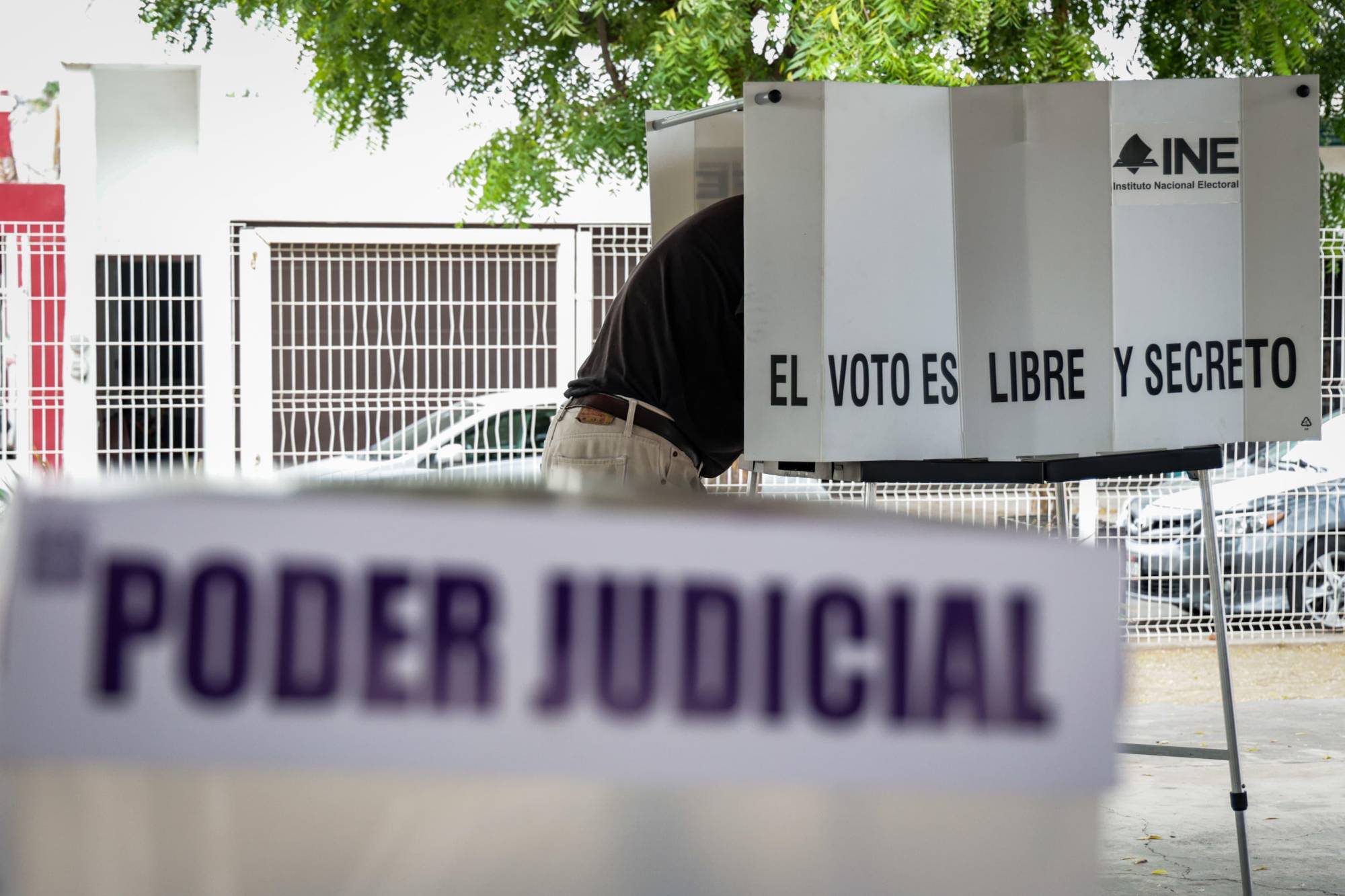 $!Poca afluencia, retrasos, confusión y acordeones, así transcurrió en Sinaloa primer elección del PJF