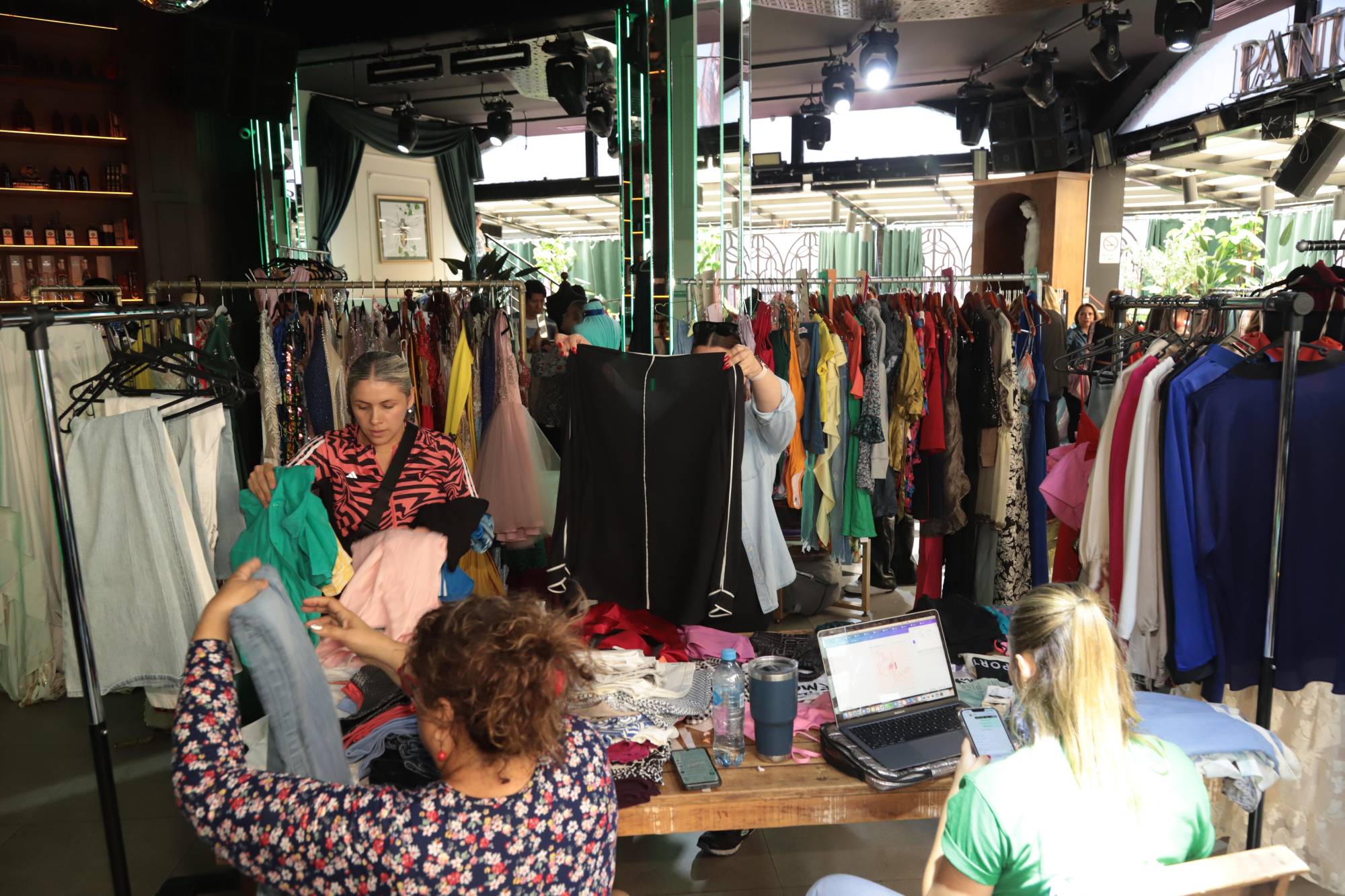 $!Los asistentes contribuyeron con la noble causa.