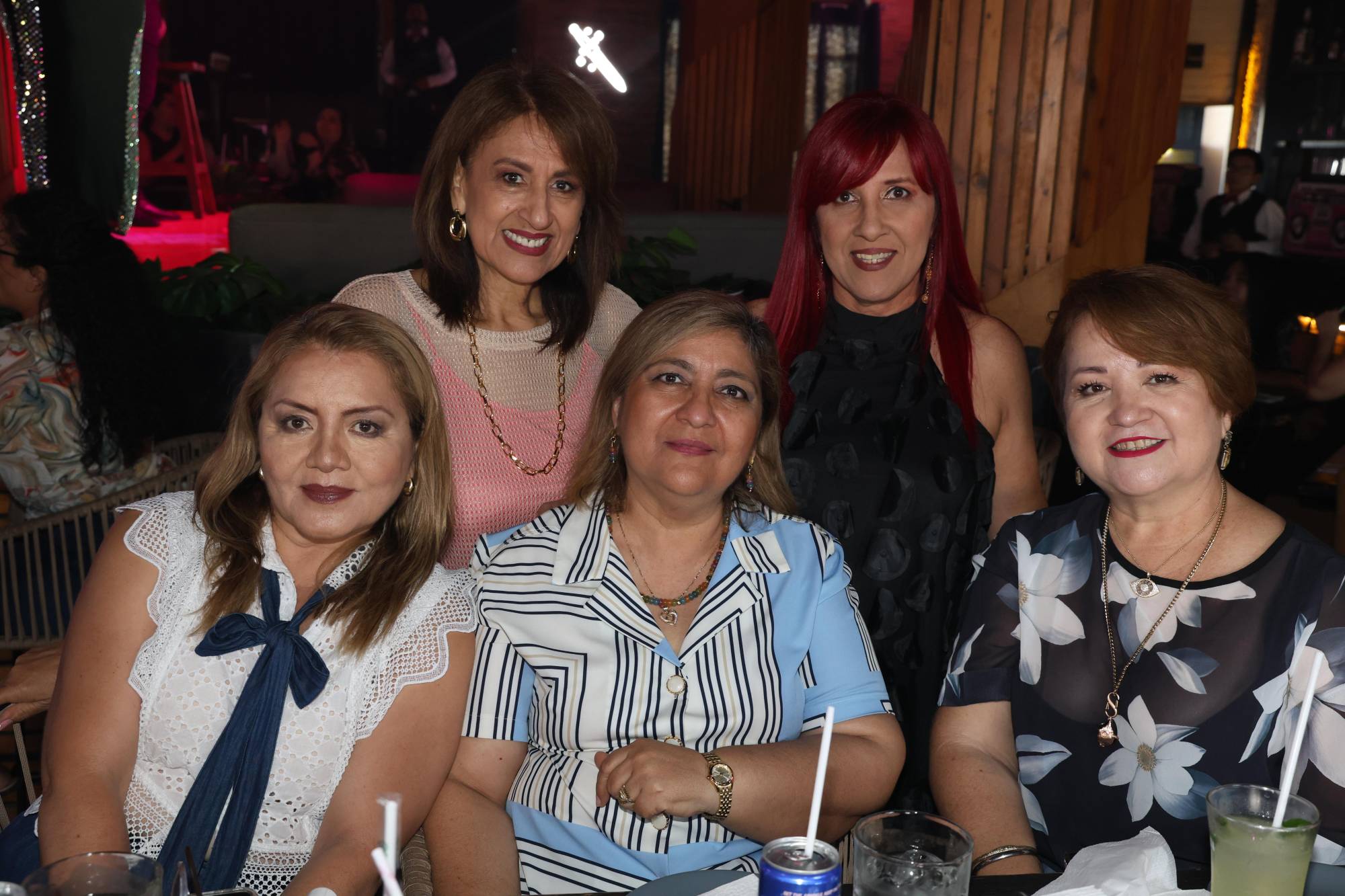 $!Elva Rose, Karla Gavica, Adriana Martínez, Adriana González y Martha Humarán.