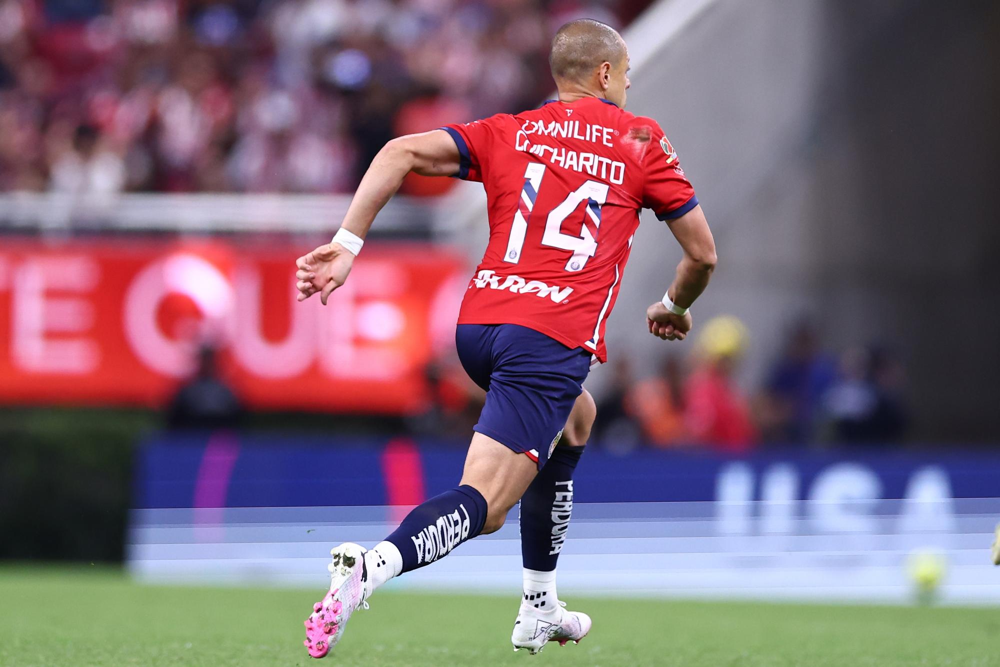 $!Chicharito reconoce que no está para jugar 90 minutos