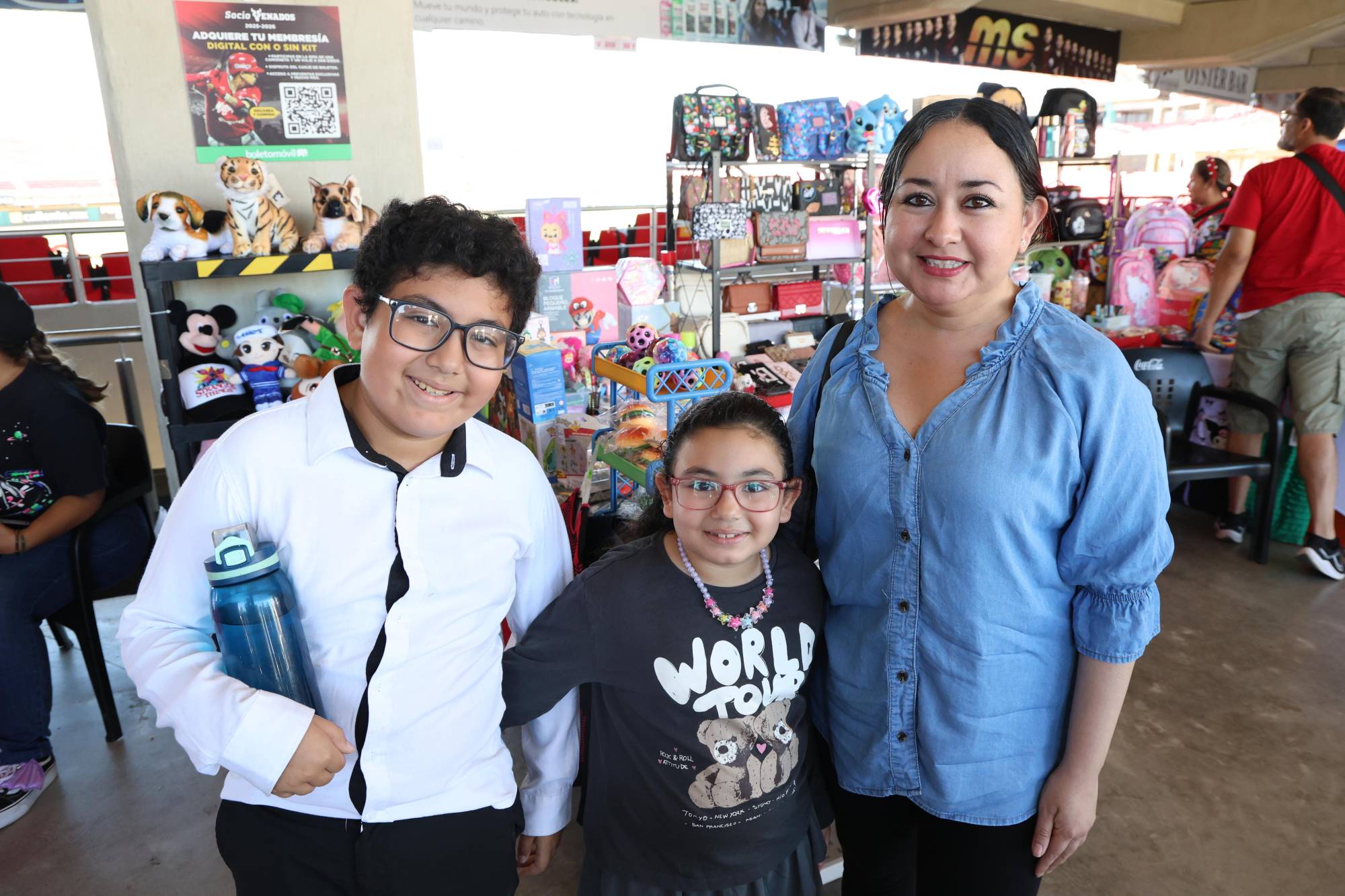 $!José Ángel y Dulce Marian Ramos junto a Brisa del Mar Nieblas.