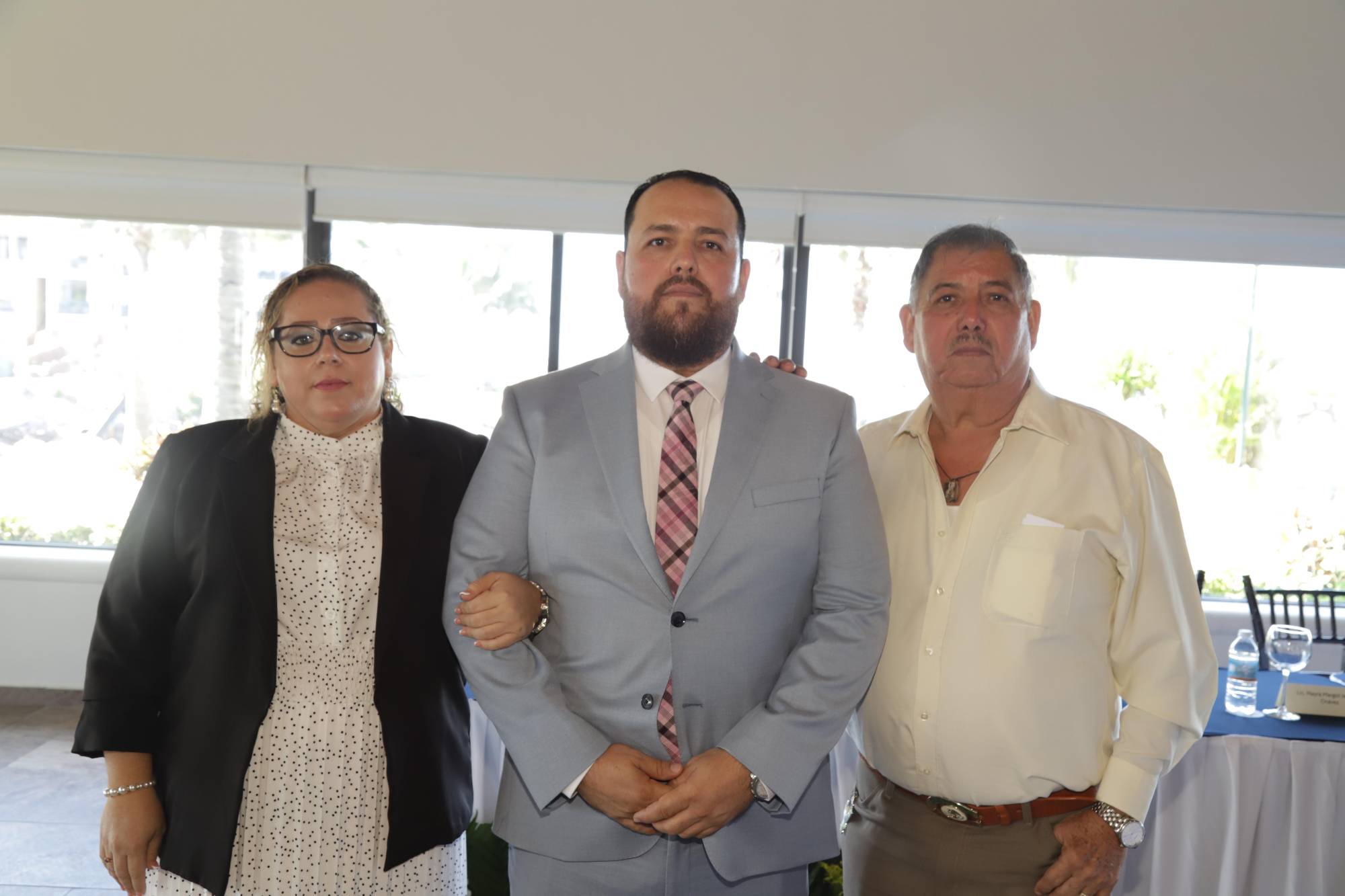 $!Mariela Osuna, Jesús Abel Sánchez y Abel Sánchez.