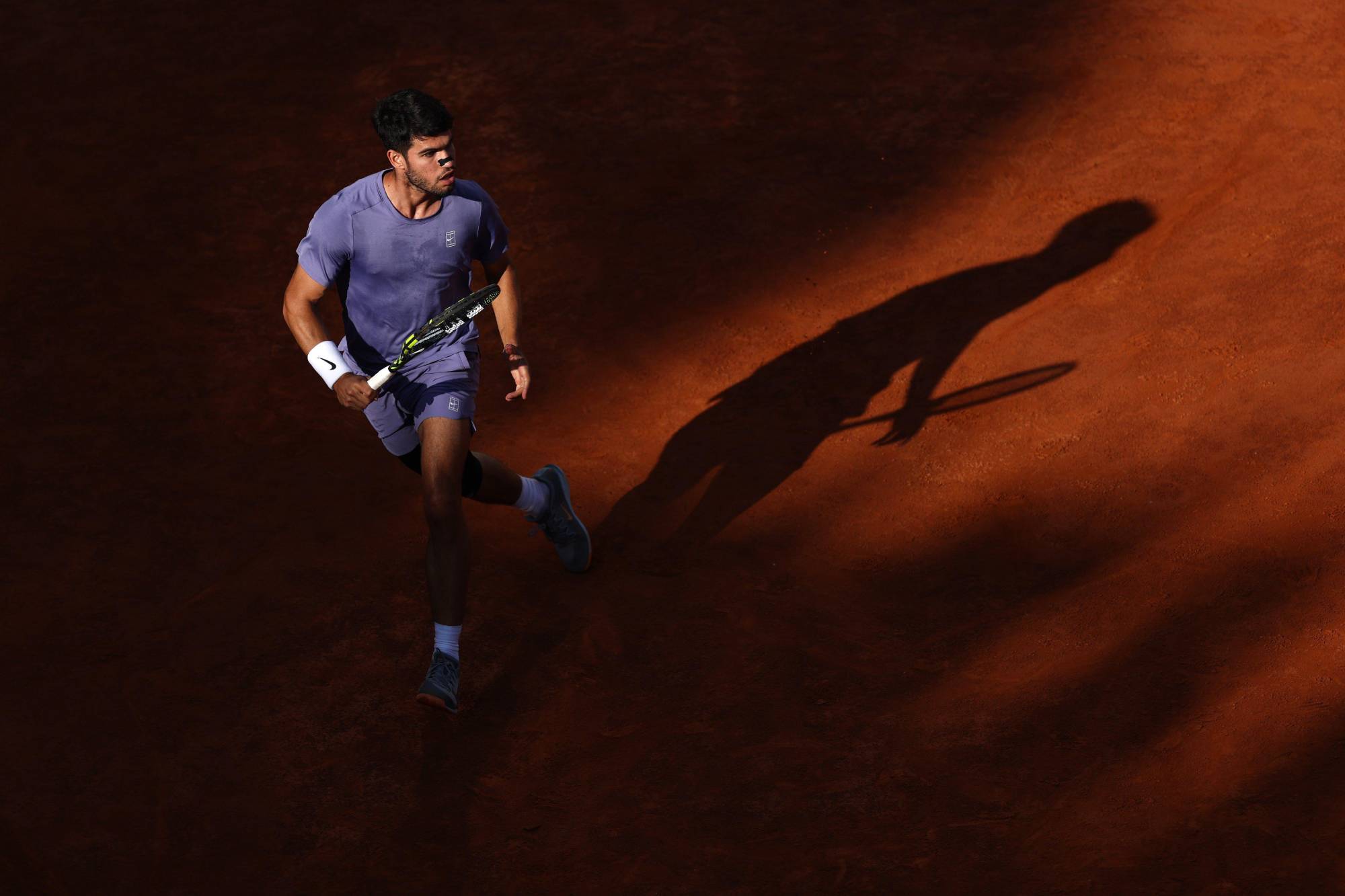 $!Alcaraz sobrevive al invicto Sinner y es campeón de Roma