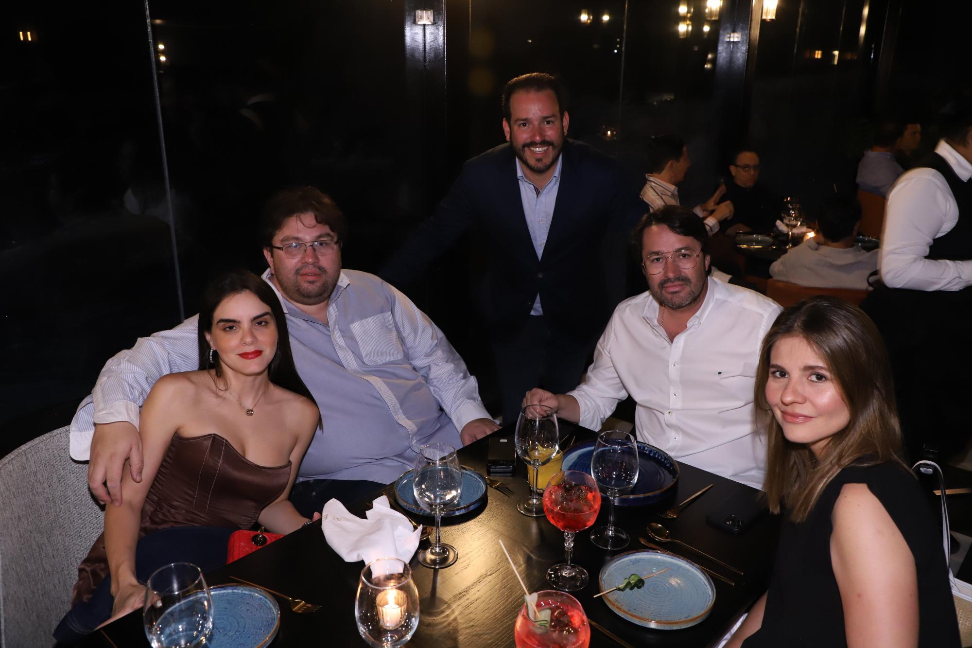 $!Alejandra Valadez, José Jesús Rocha, Ricardo Velarde, Rubén Rocha y Gabriela Bravo.