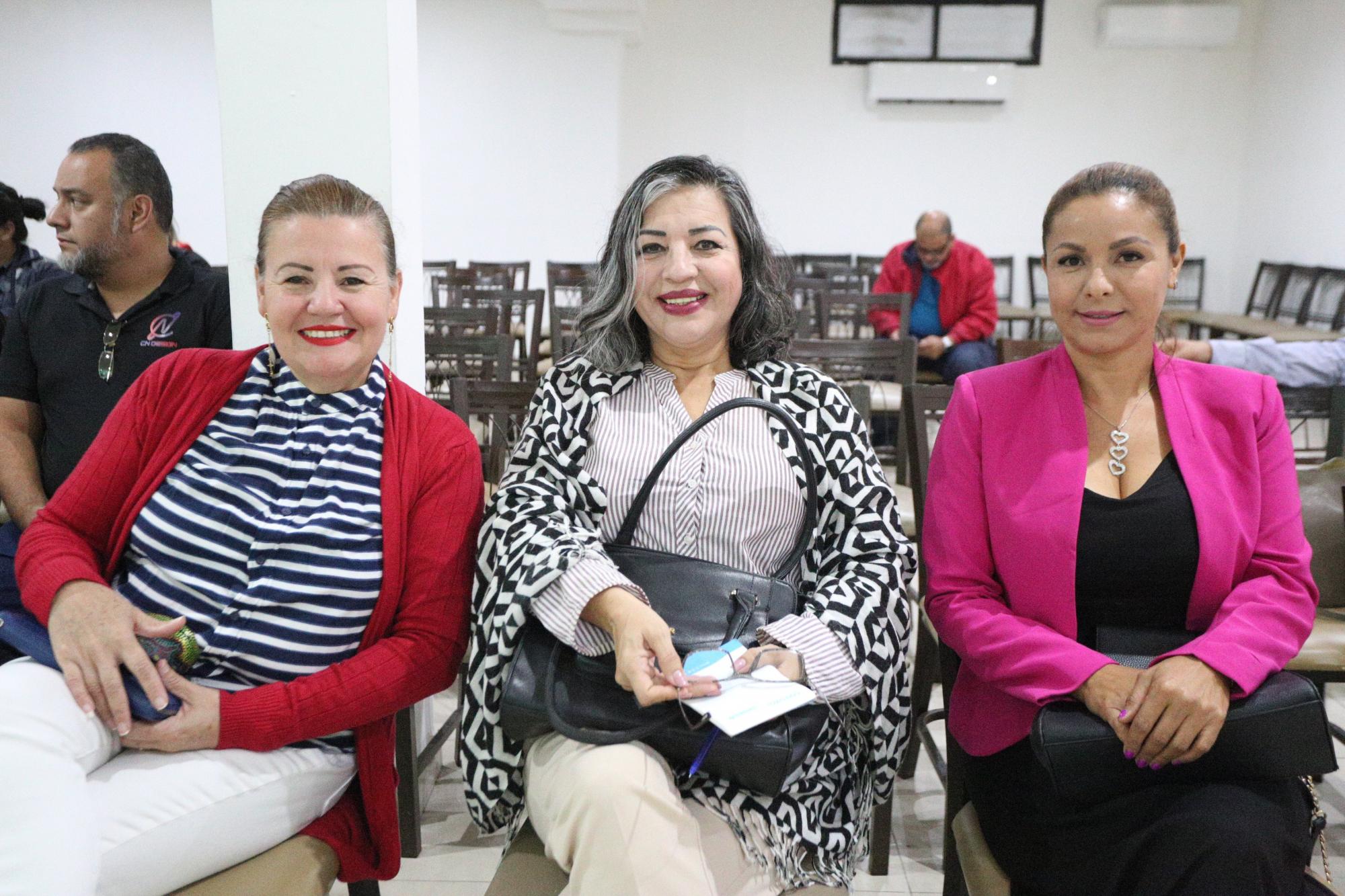 $!Isabel Sánchez, Mariluz Cázarez y Miriam Vega.