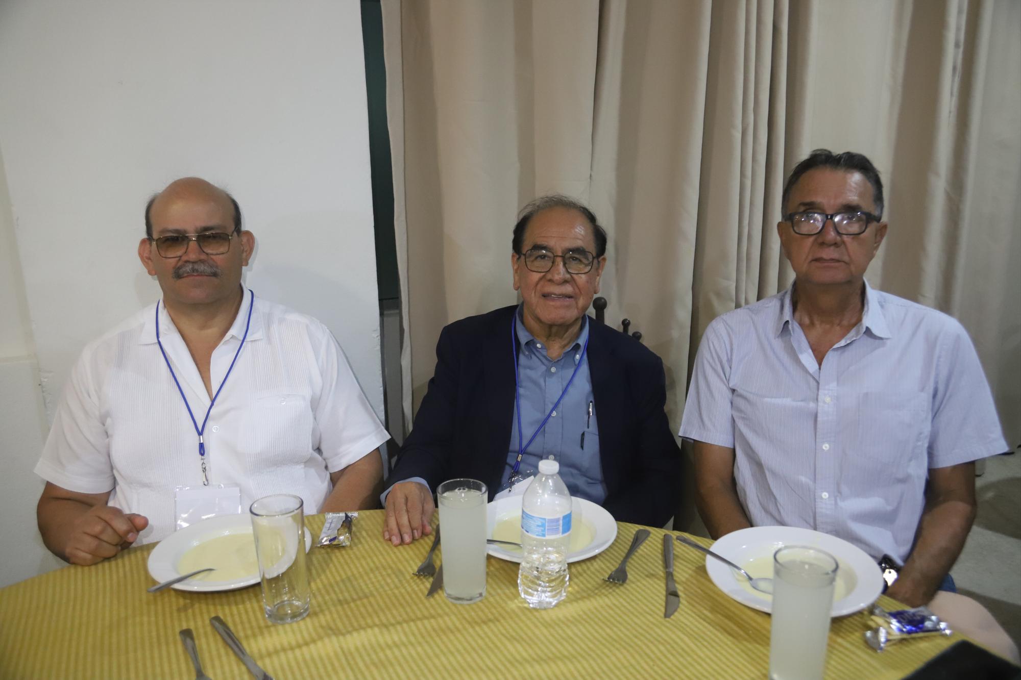 $!rafael Ruteaga, Dagoberto Ramírez y José García.