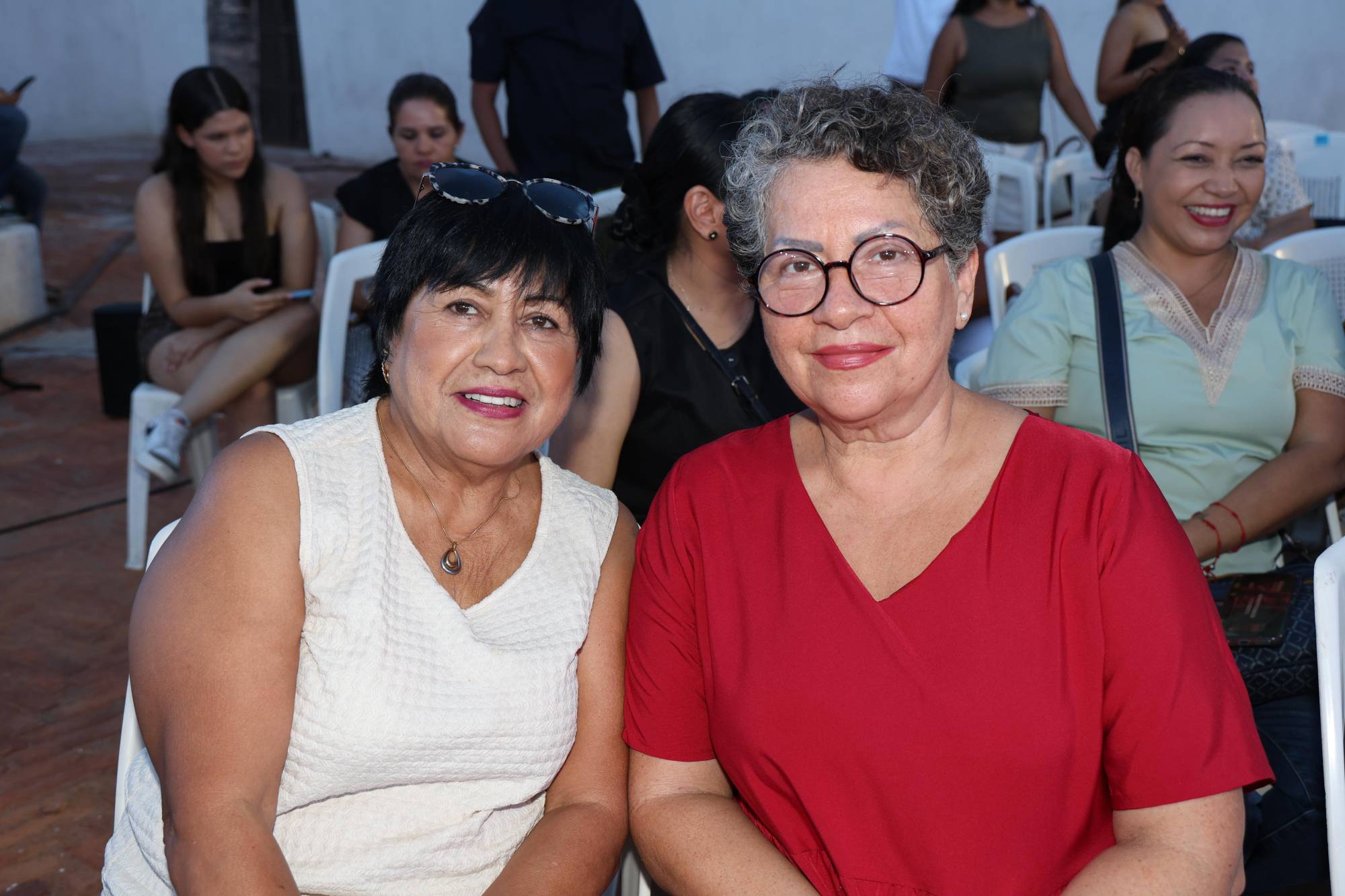 $!Magdalena Martínez y Norma Osuna.