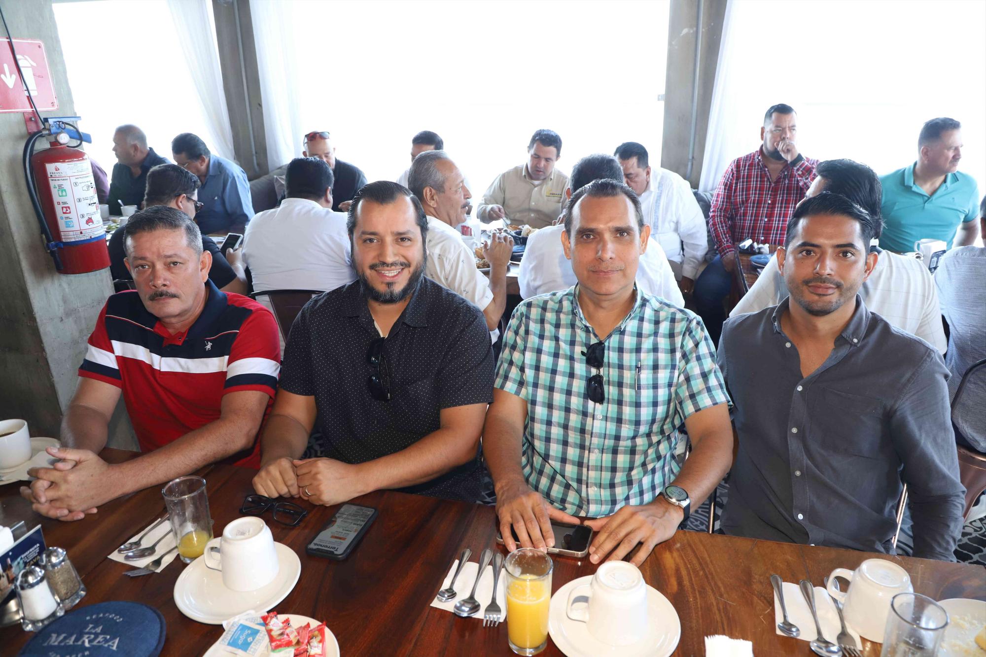 $!Eladio Osuna, Ángel Zamora, Edmundo Santiesteban y Francisco Córdova.