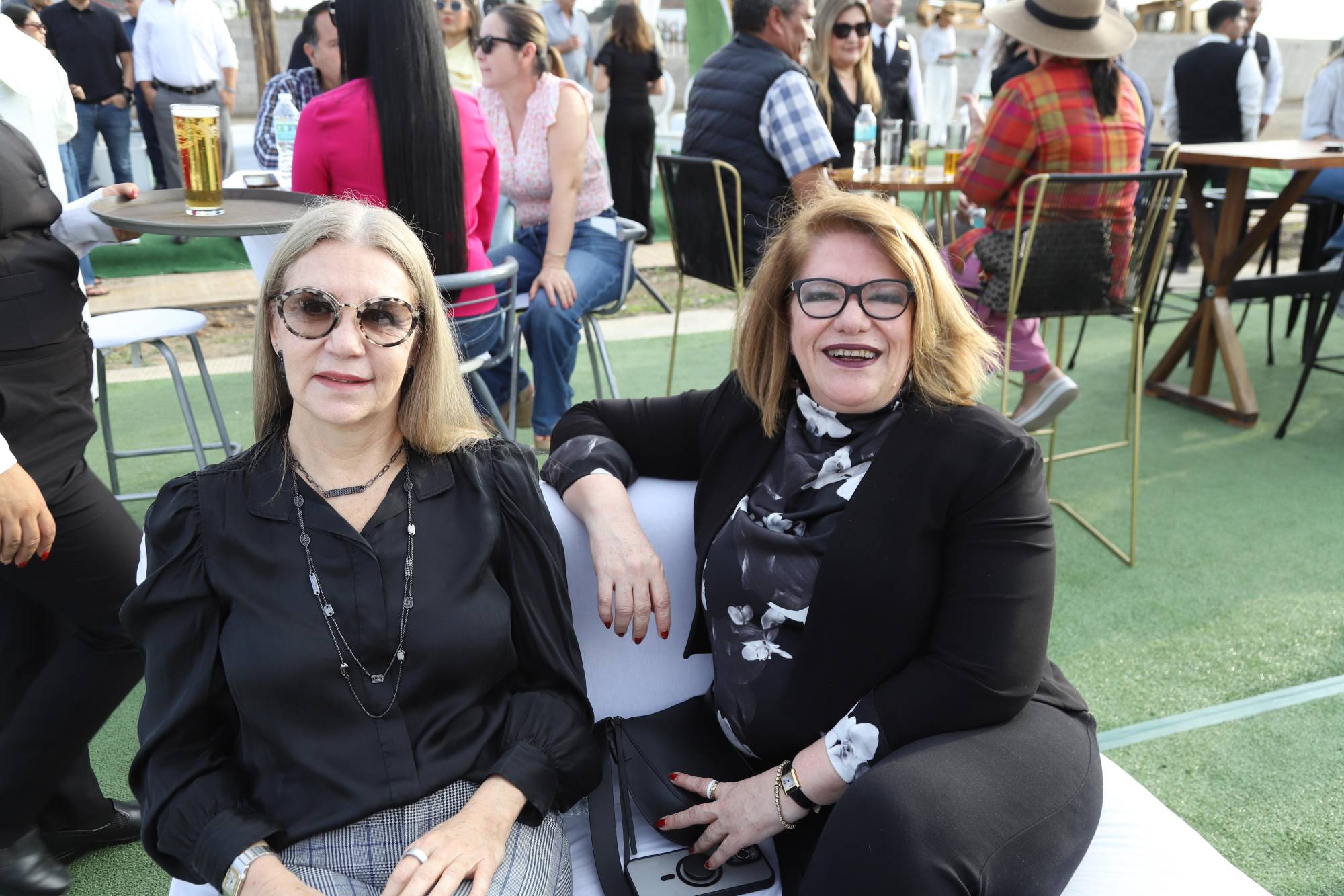 $!Cynthia Romero y Oralia Rice.