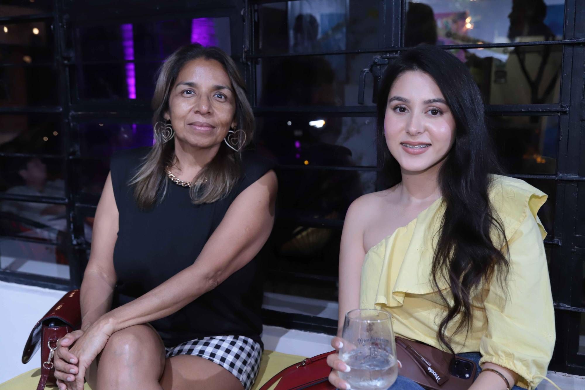 $!Consuelo Soto y Anahí Álvarez.