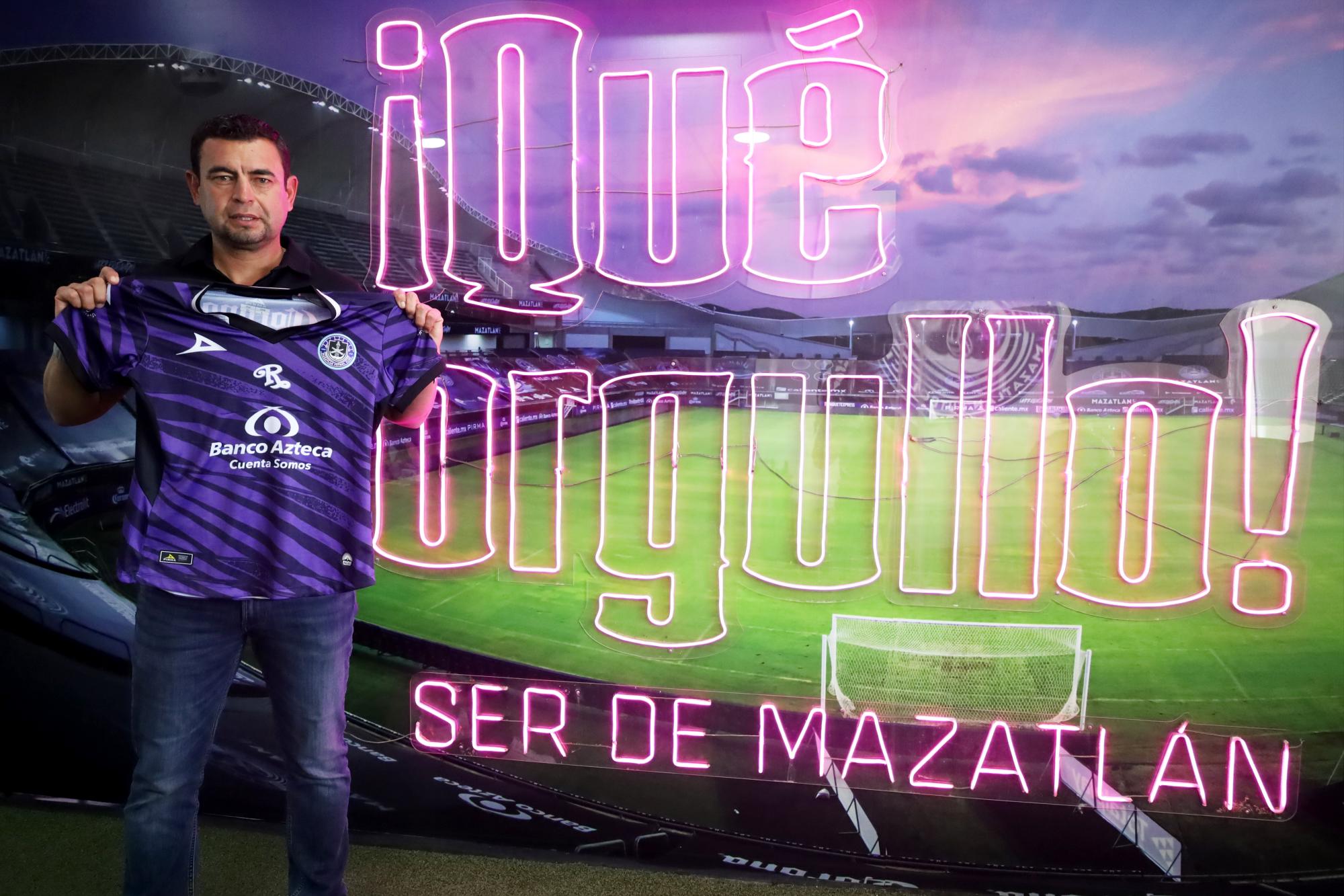 $!Eliud Ruiz es el nuevo director de futbol de Mazatlán Femenil