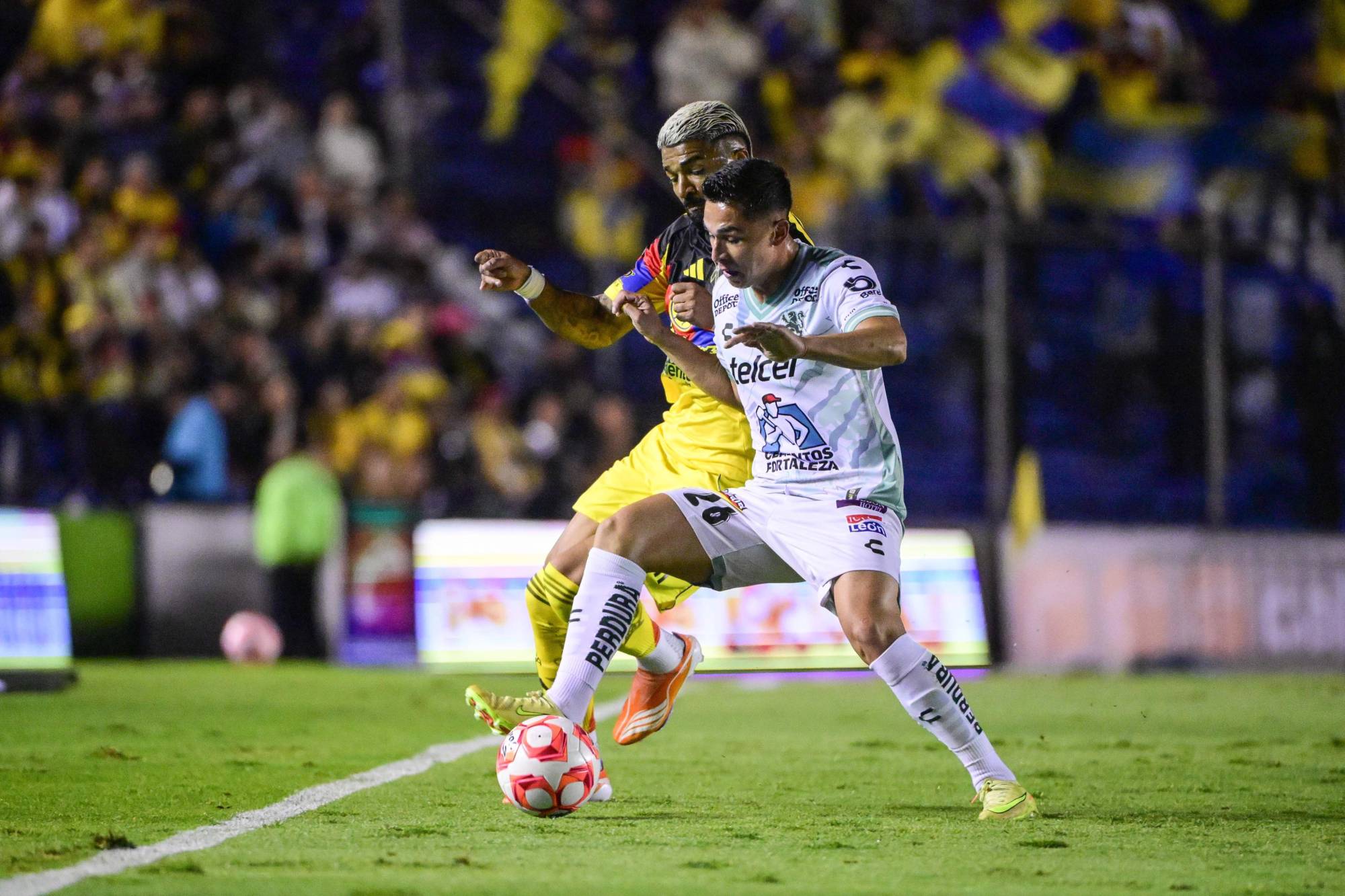 $!América derrota 2-0 a León y mantiene su jerarquía en el Apertura 2025