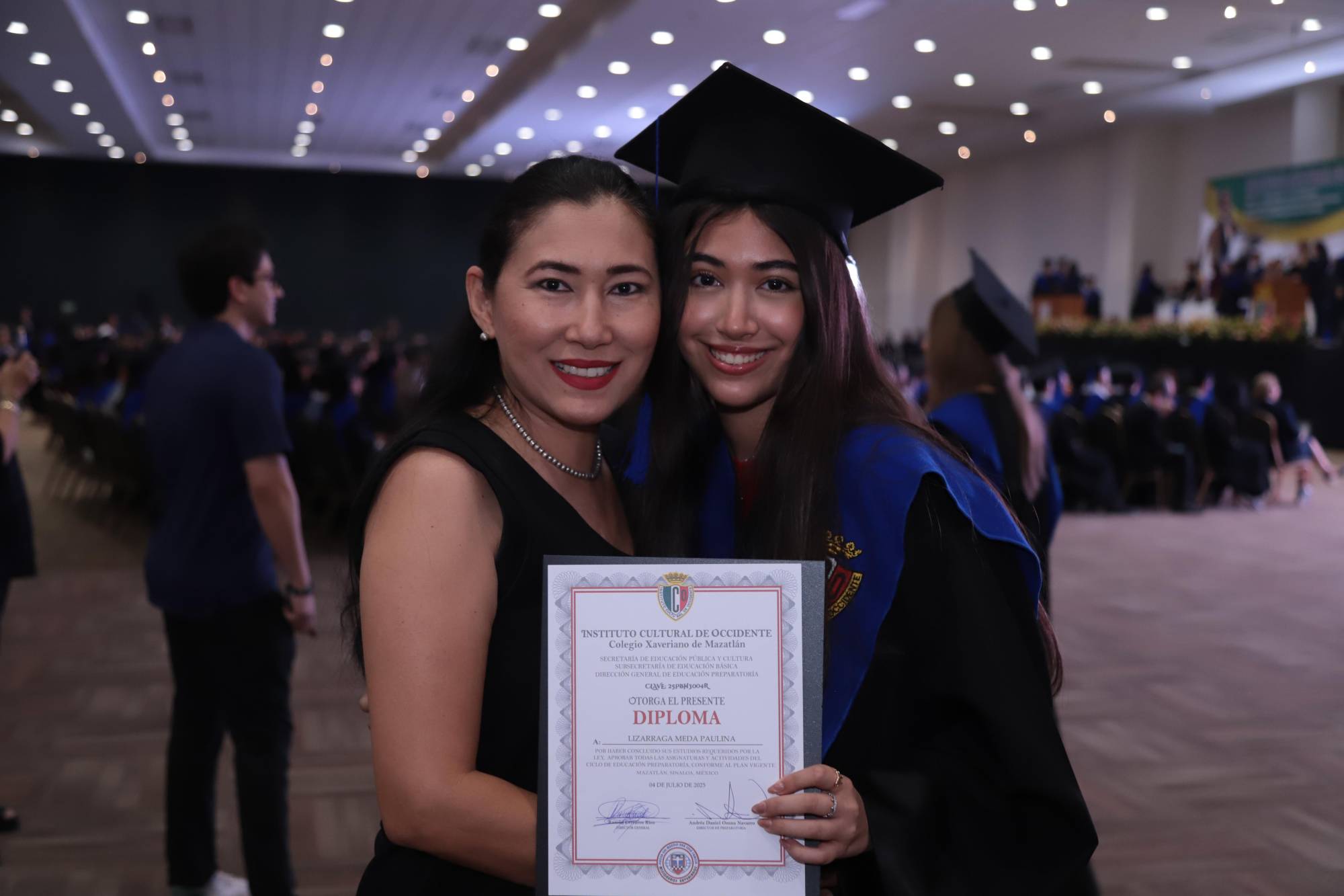$!Claudia Meda con su hija, Paulina Lizárraga Meda.