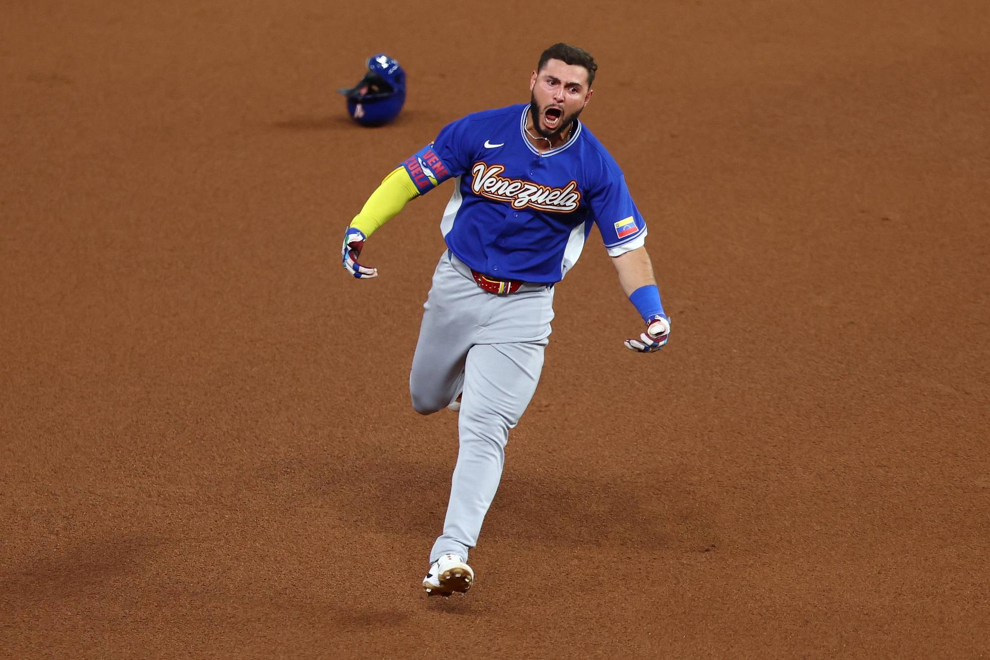 $!¡Venezuela vence a EE.UU. y se corona por primera vez en el Clásico!