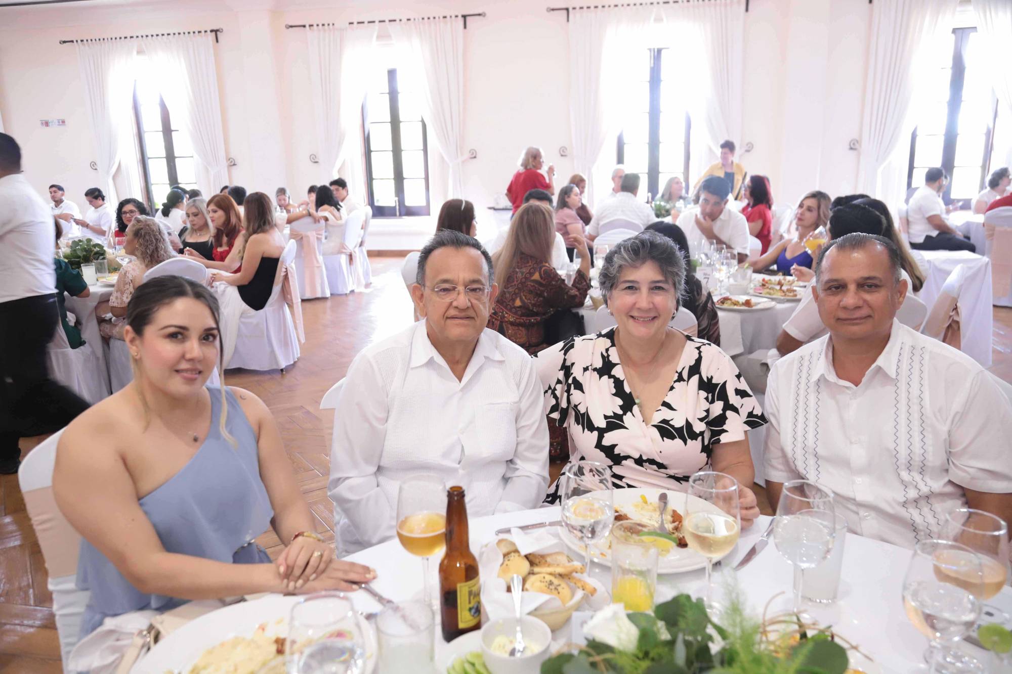 $!Diana Cervantes, Rafael Sánchez, Begoña Casanueva y Alejandro Arellano.