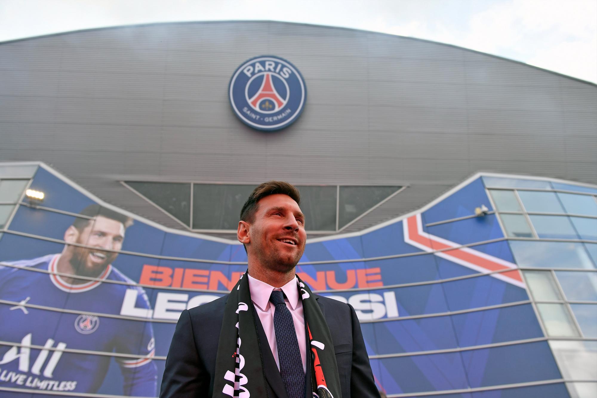 $!Lionel Messi es presentado como el fichaje estrella del PSG; ‘estoy muy feliz’, dice