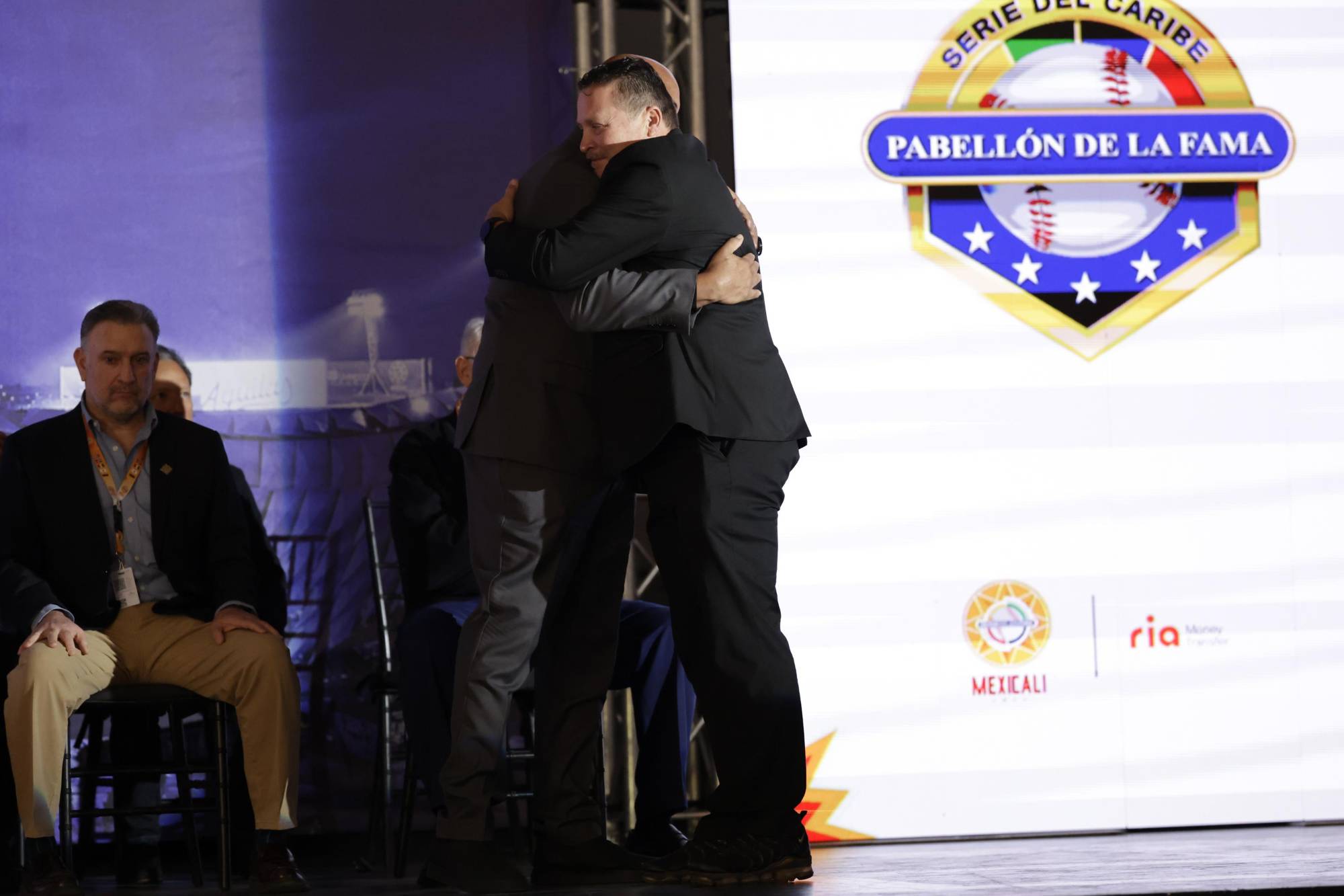 $!Álvaro Ley y Karim García son inmortalizados en el Pabellón de la Fama de la Serie del Caribe