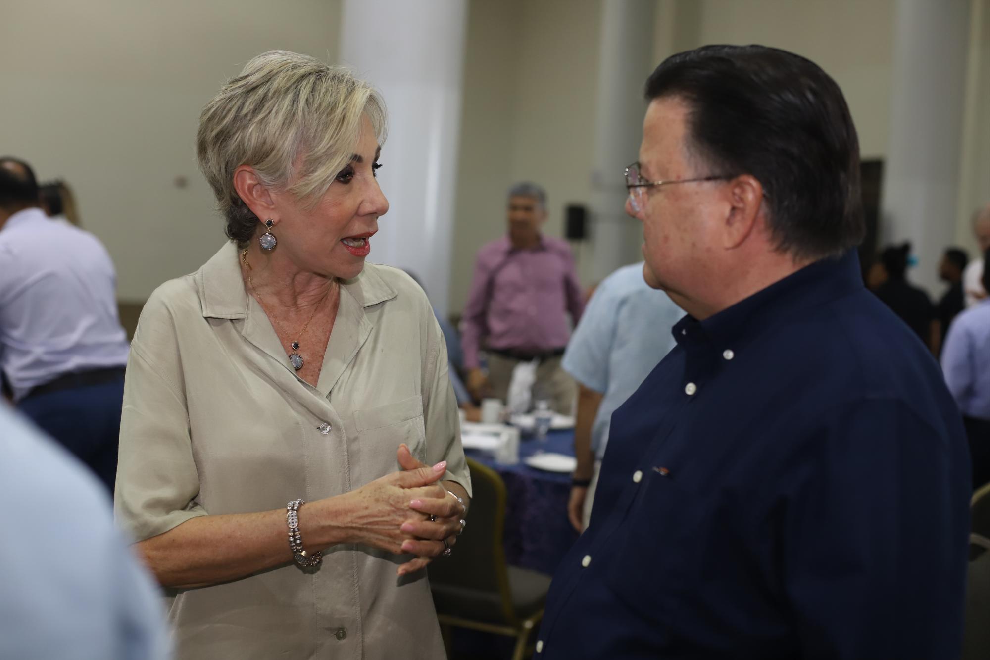 $!Ofrecen desayuno networking con Jesús Vizcarra Calderón