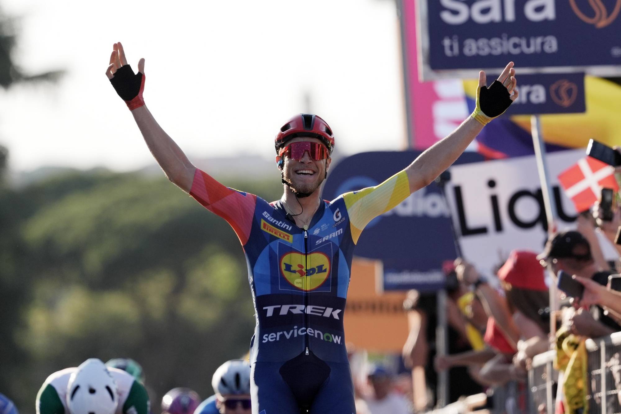 $!Vingegaard conquista el Giro de Italia y completa la Triple Corona