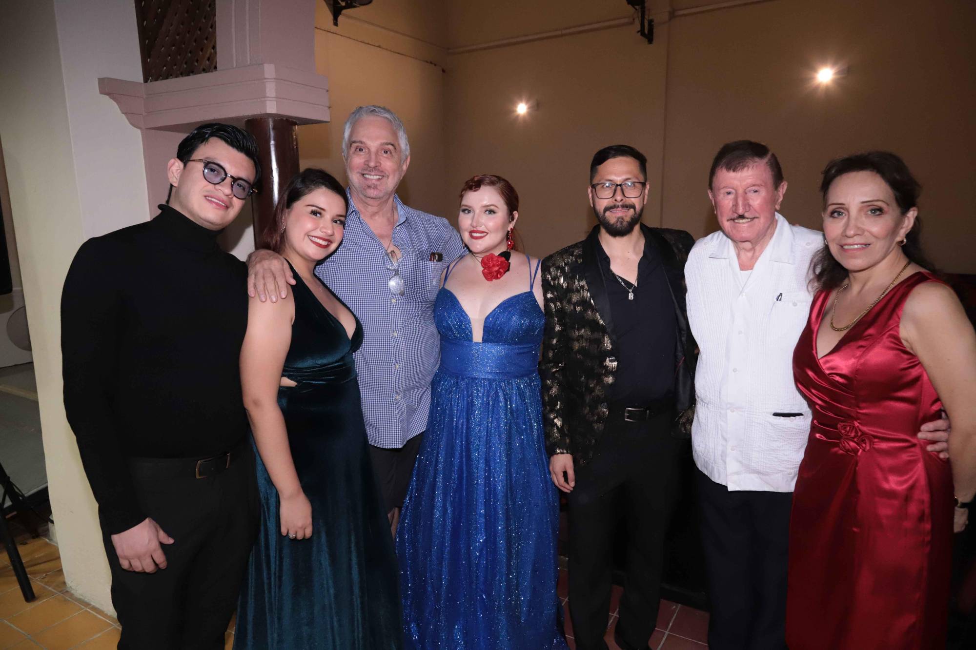 $!Sebastían Cedillo, Vanessa Gama, Enrique Patrón de Rueda, Rosa Ferreiro, Alfredo Bocanegra, Germán Lizárraga y Frida Fernández.