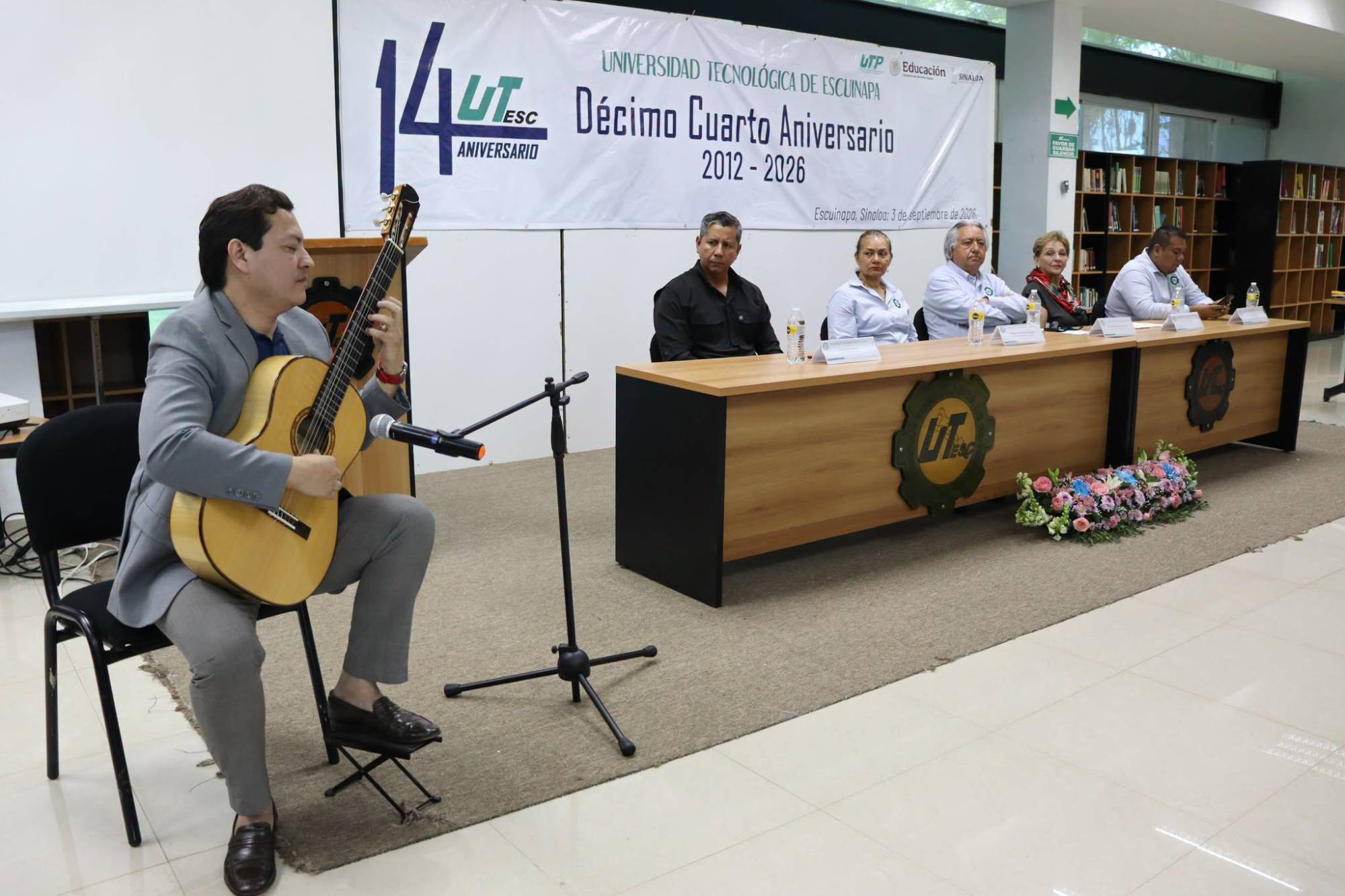 $!La Universidad Tecnológica de Escuinapa celebra 14 años de su fundación.
