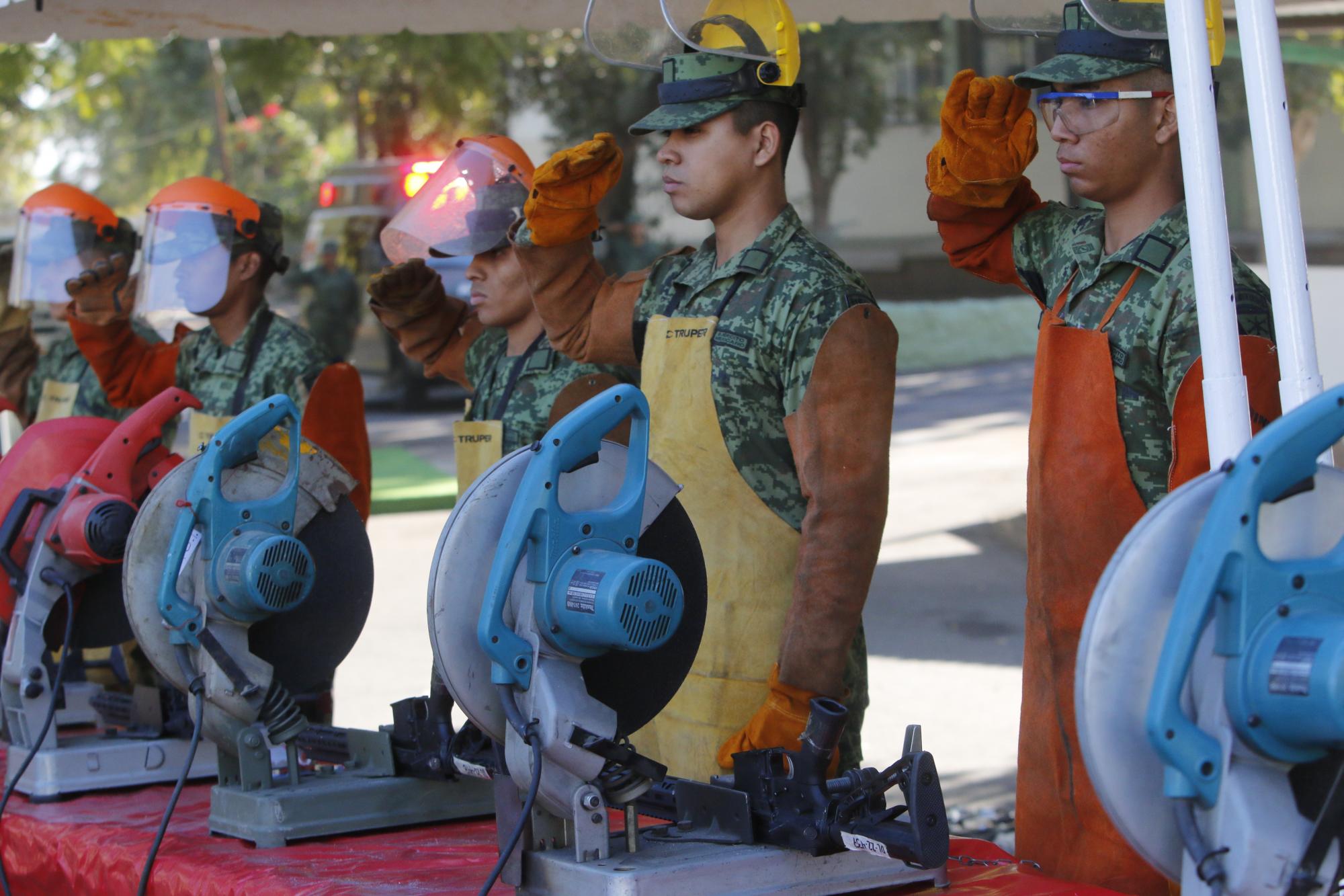 $!Evento en la novena zona militar de destrucción de armas y cartuchos.