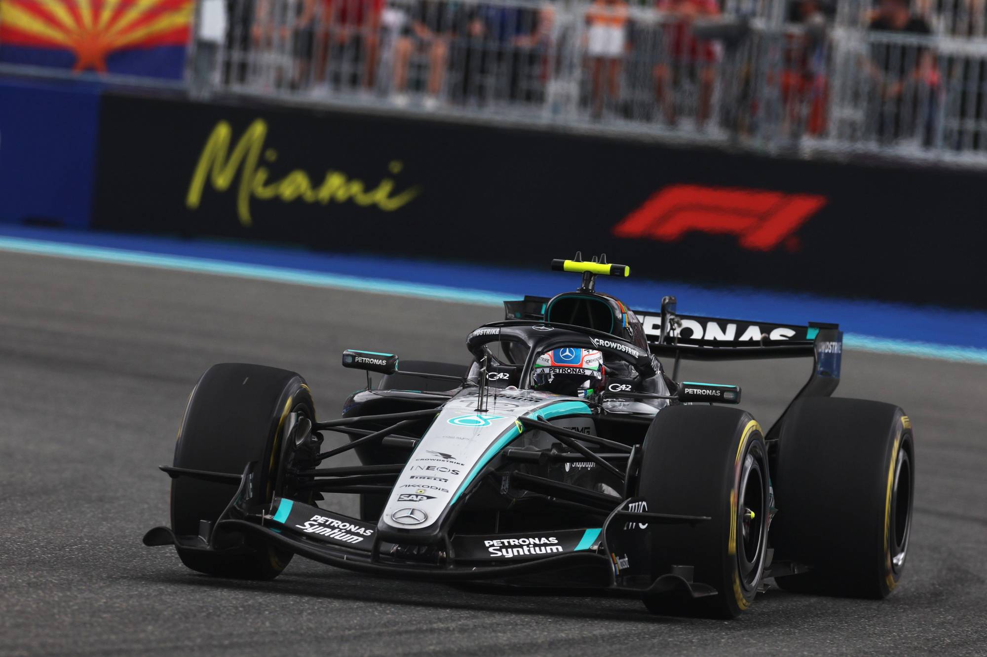 $!Antonelli gana en Miami; Checo Pérez remonta pero queda 16º