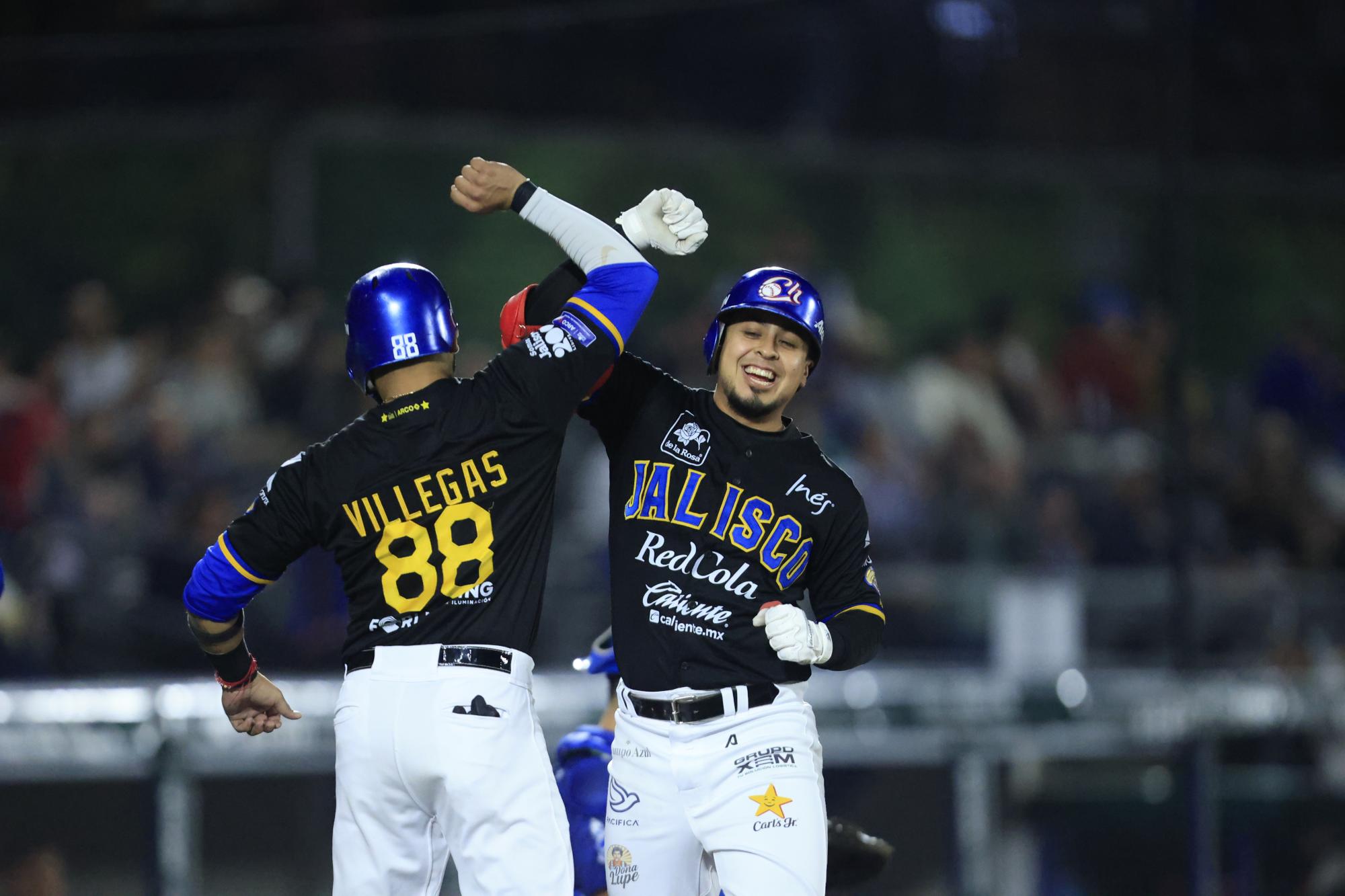 $!Asegura Charros serie ante Obregón; va por la barrida