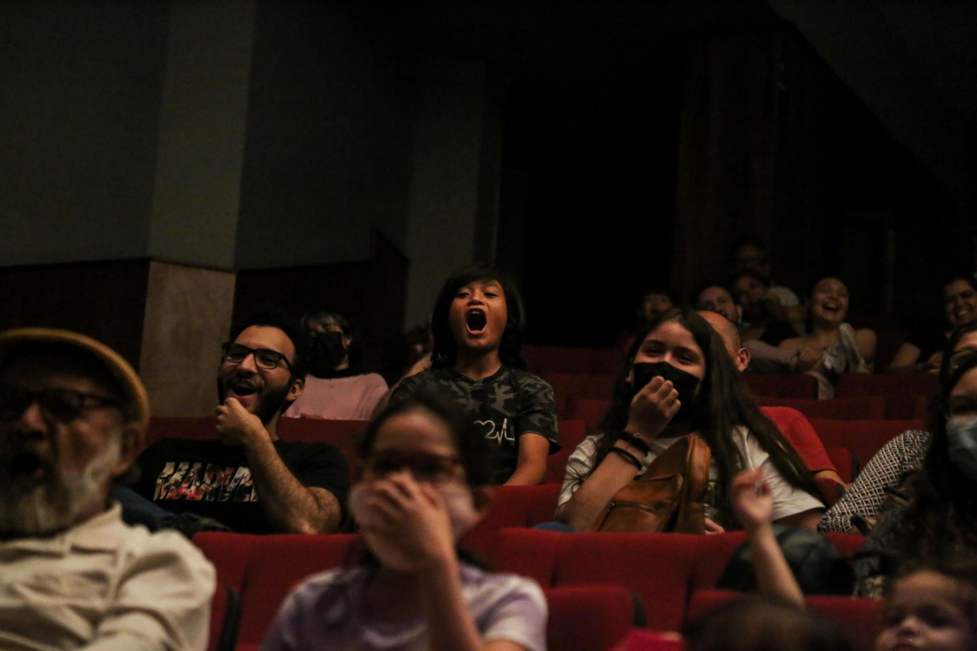 $!Entre música y risas, Izmir Gallardo regala una divertida tarde en Culiacán