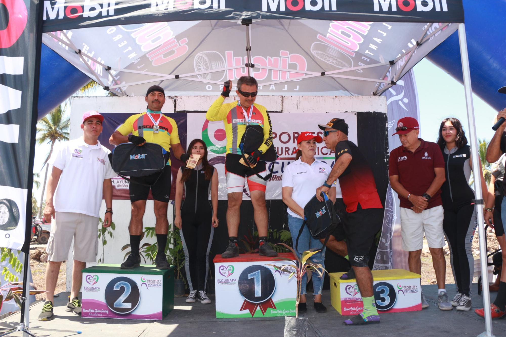 $!Rodrigo Romero y Liliana Zamora se coronan en el Maratón MTB Las Cabras 2022