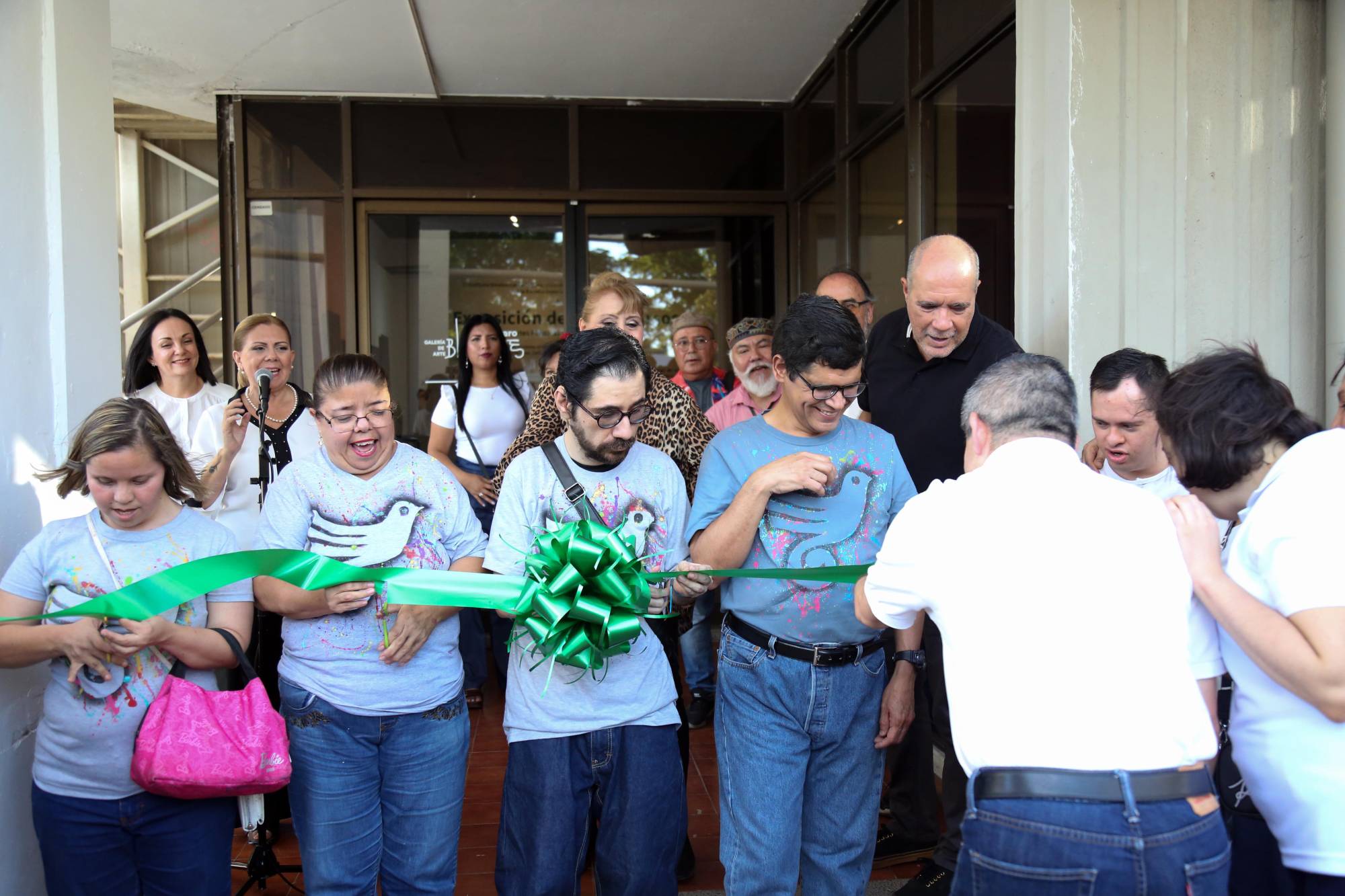 $!Alumnos y maestros celebran el cierre de ciclo escolar con esta muestra.