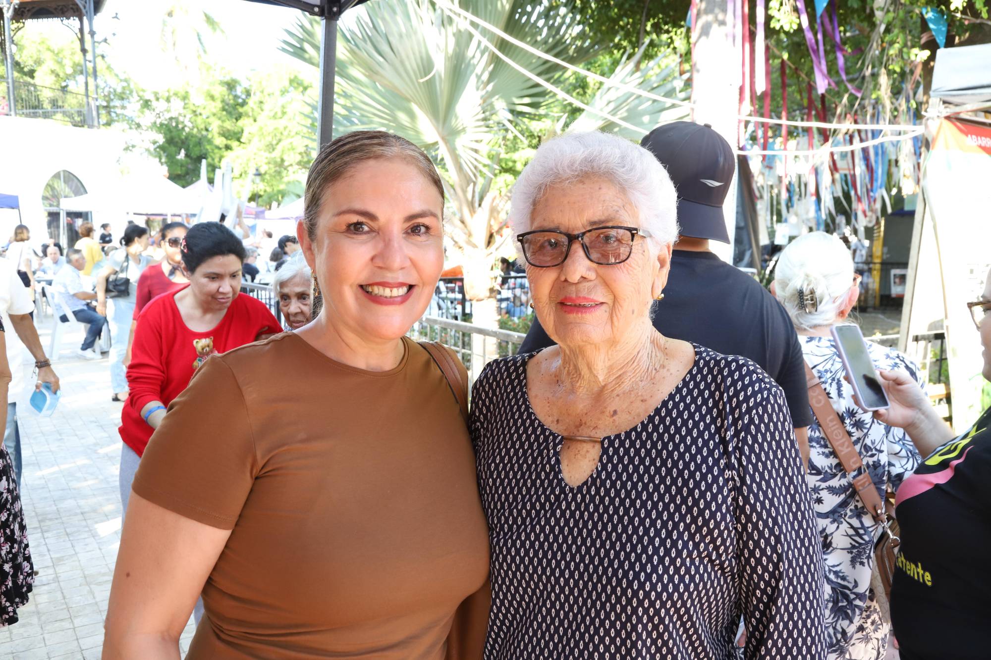 $!Gaby Ramírez y Victoria Lizárraga.