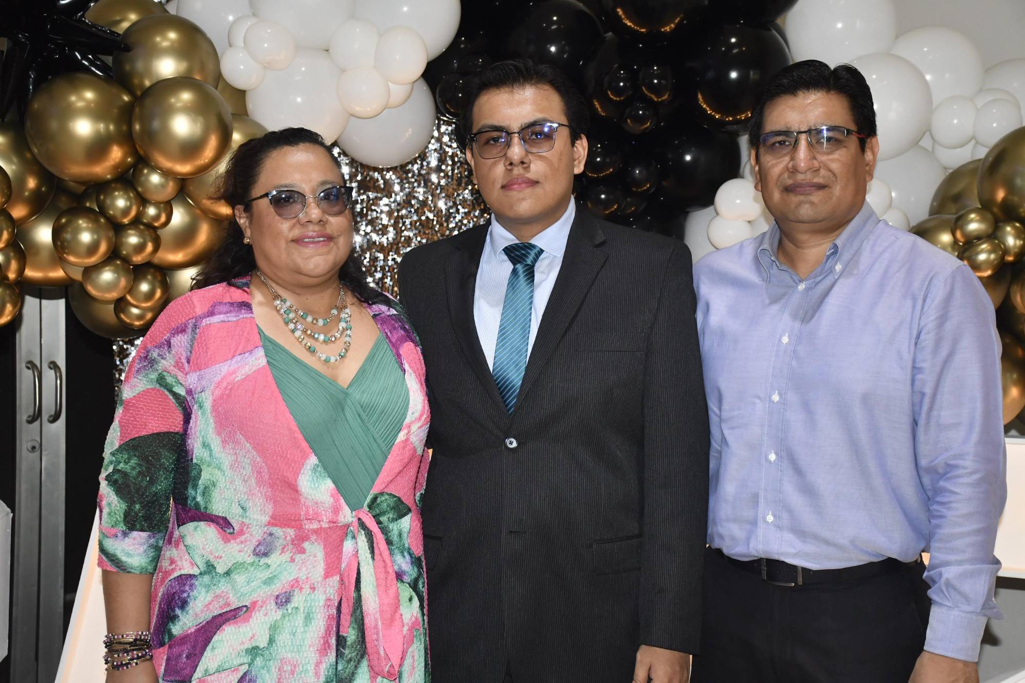 $!Flor Avendaño, Carlos Hernández e Isaías Hernández.