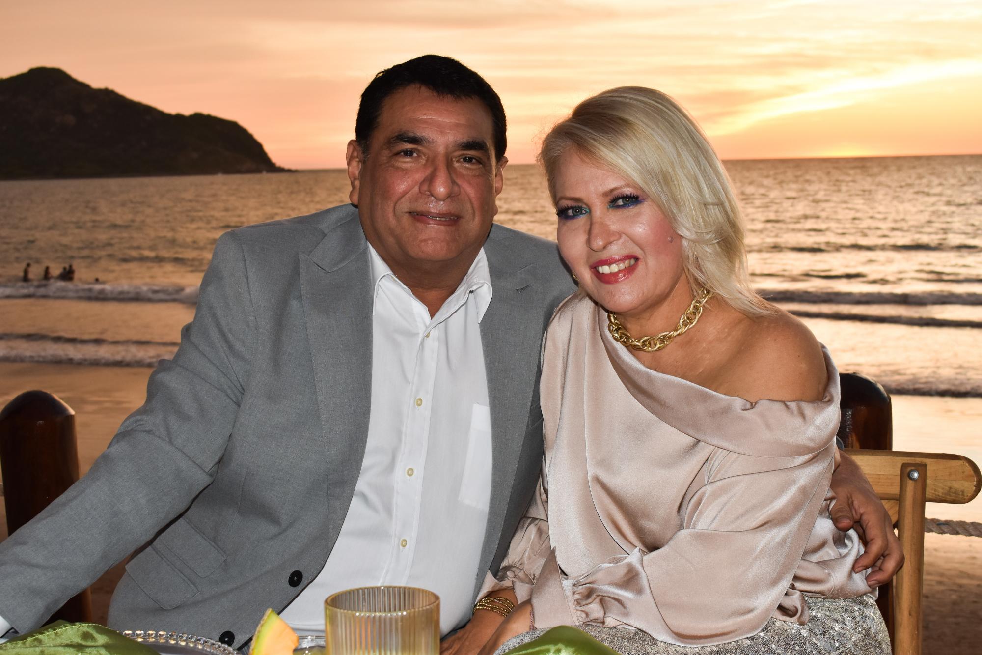 $!Oswaldo Olivares y Margarita Carrasco.