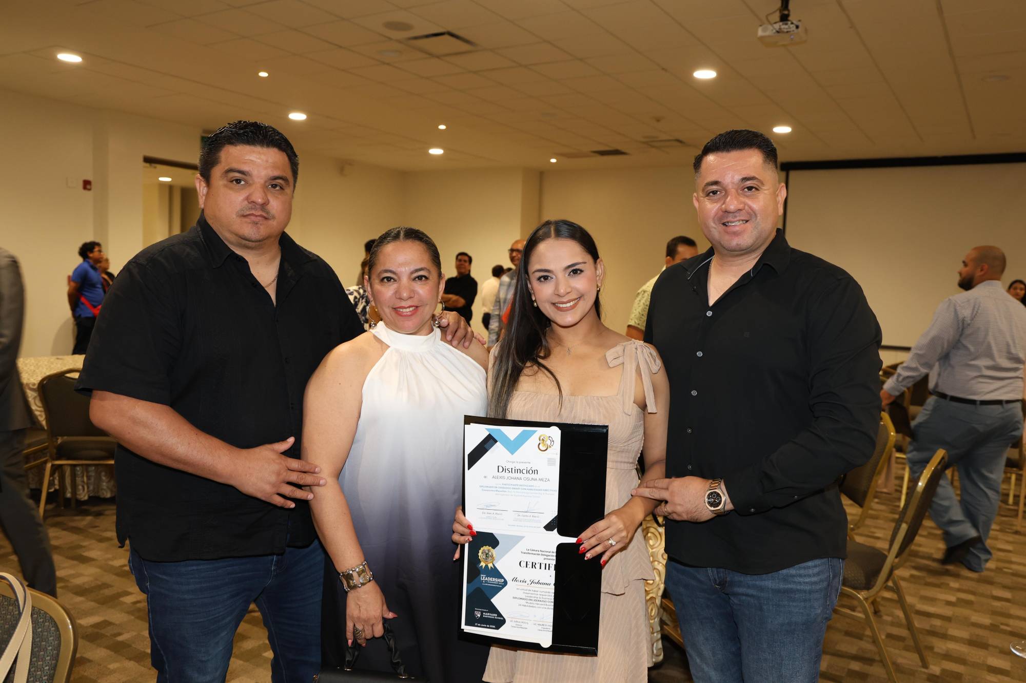 $!Manuel Rivas, Judith Osuna, Alexis Johana Osuna y Josuel Zúñiga.