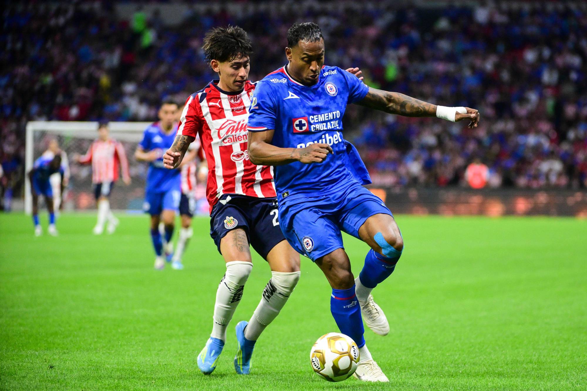$!Cruz Azul y Chivas dejan todo para la vuelta
