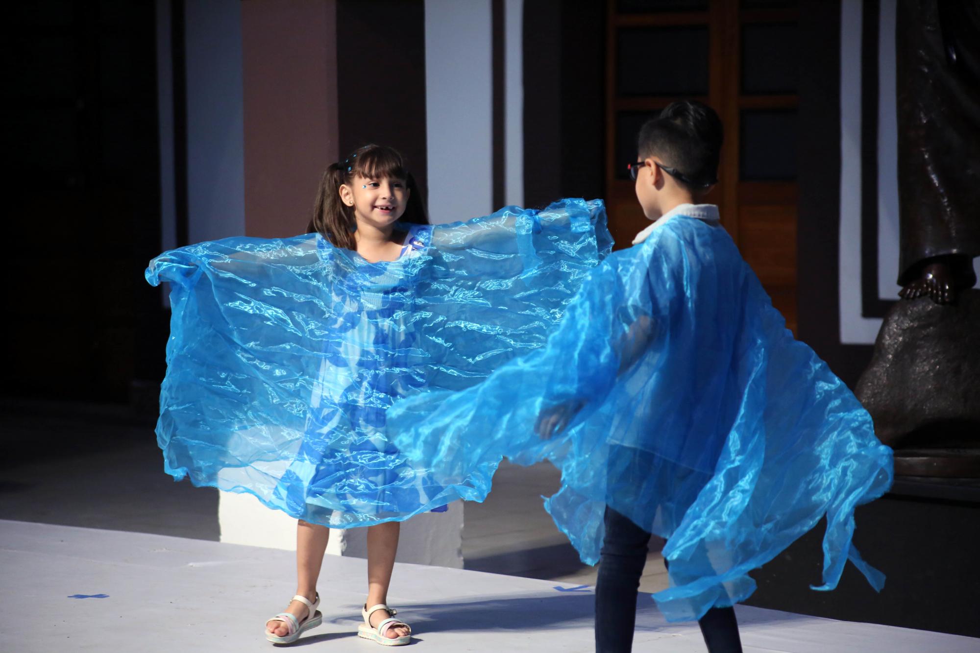 $!Con colorido festival, concluye el curso de verano ‘Una sonrisa en el arte’