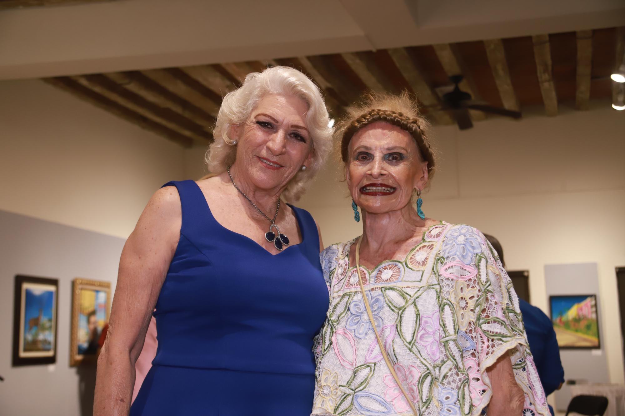 $!Olga María Enciso y Delia León.