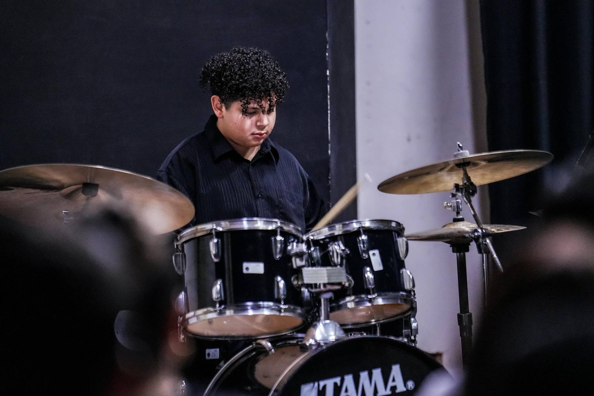 $!Los pequeños mostraron su talento en la batería.