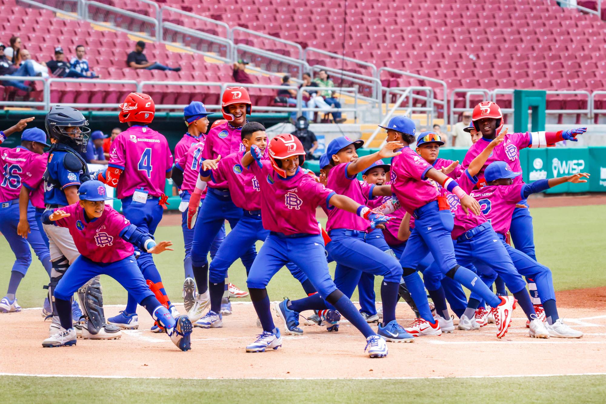 $!Isaac Brito hace historia con tres jonrones en la Serie del Caribe Kids