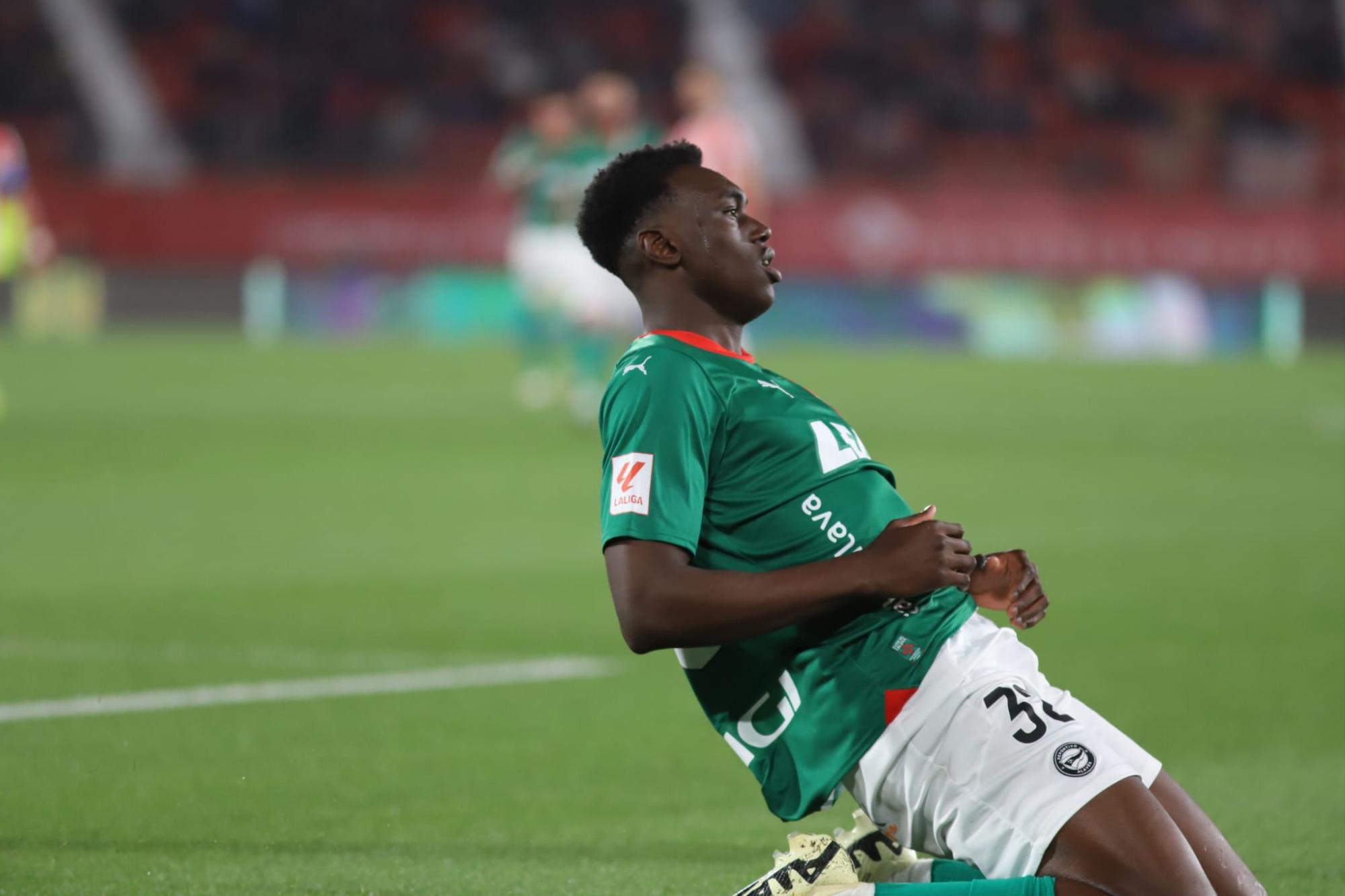 $!El Almería de César Montes se hunde en el sótano