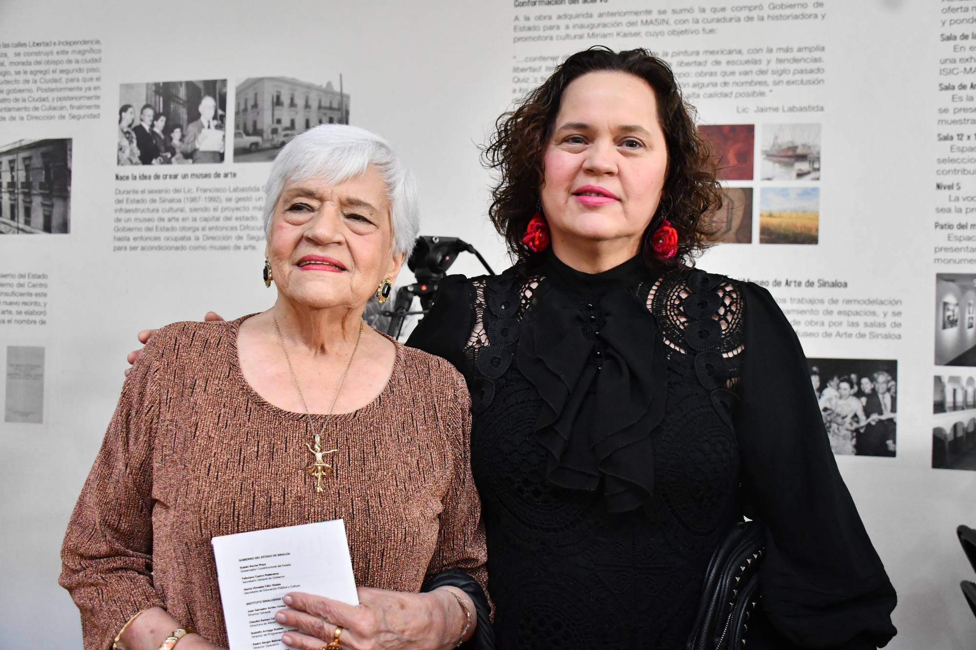 $!Alicia Montaño Villalobos y Georgina Martínez Montaño.