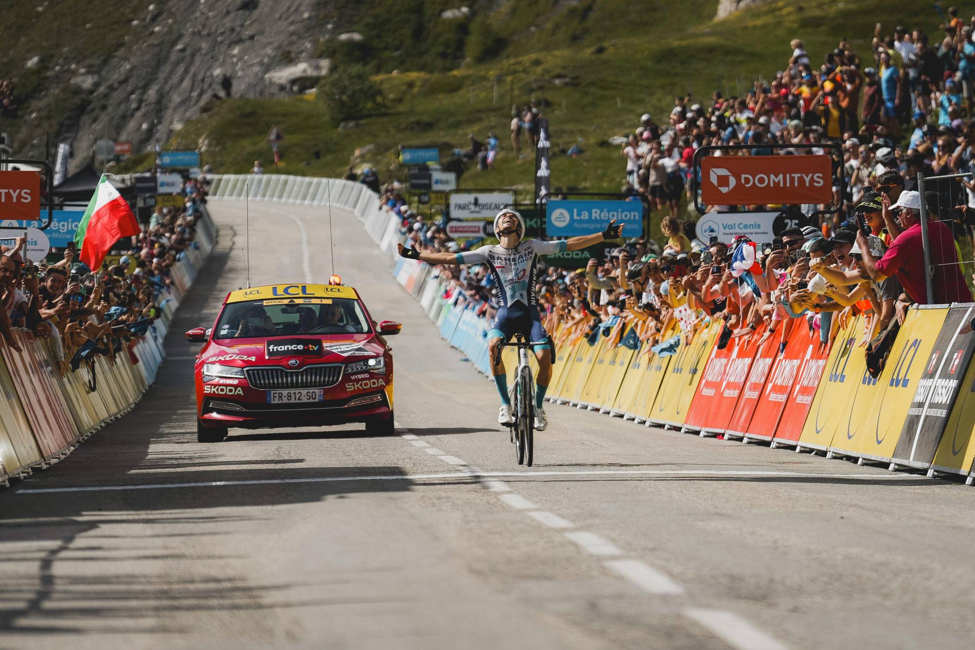 $!Pogacar conquista el Critérium del Dauphiné 2025 y lanza un aviso al Tour de Francia